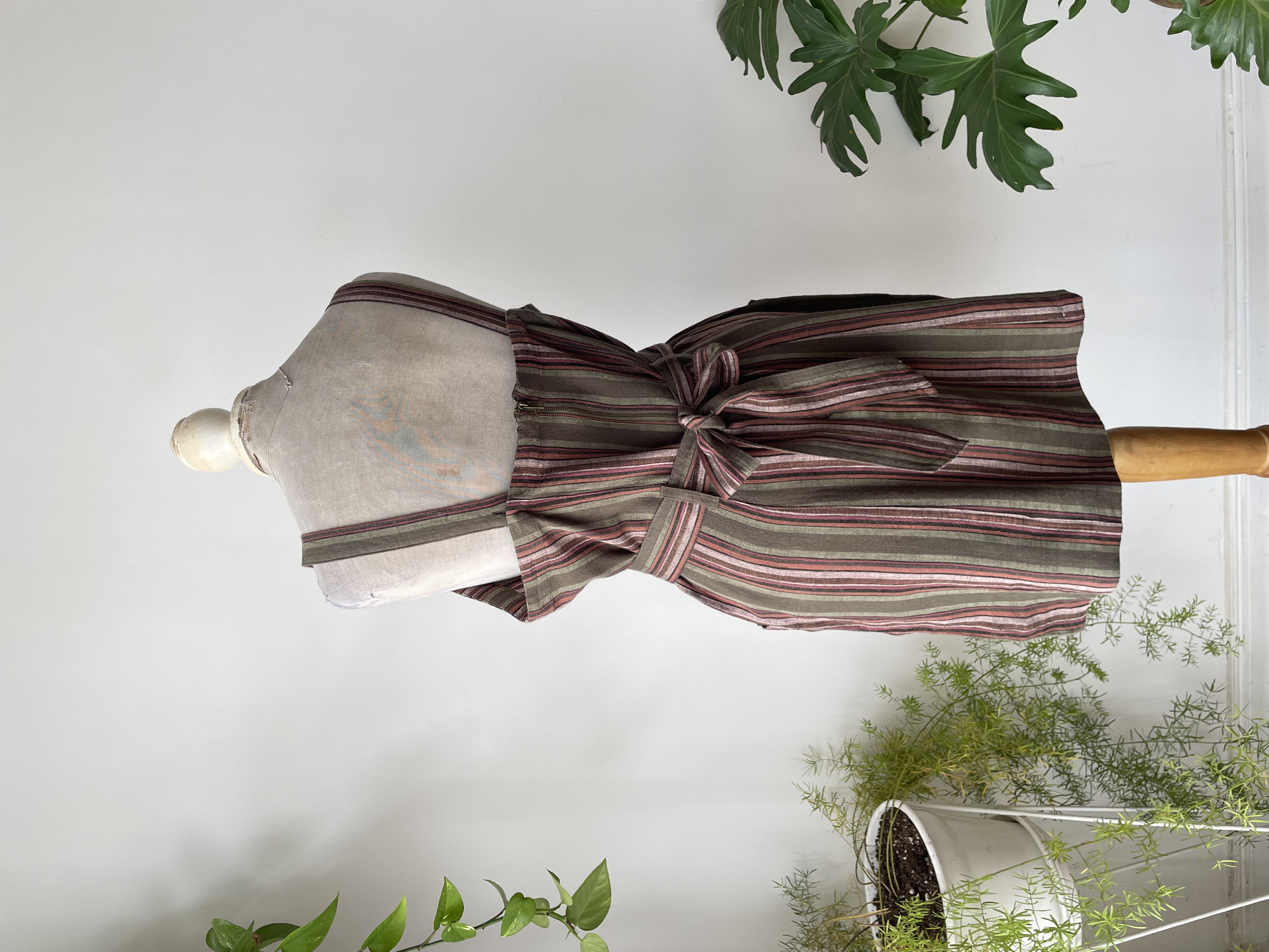 Vestido líneas. Talla: L 3