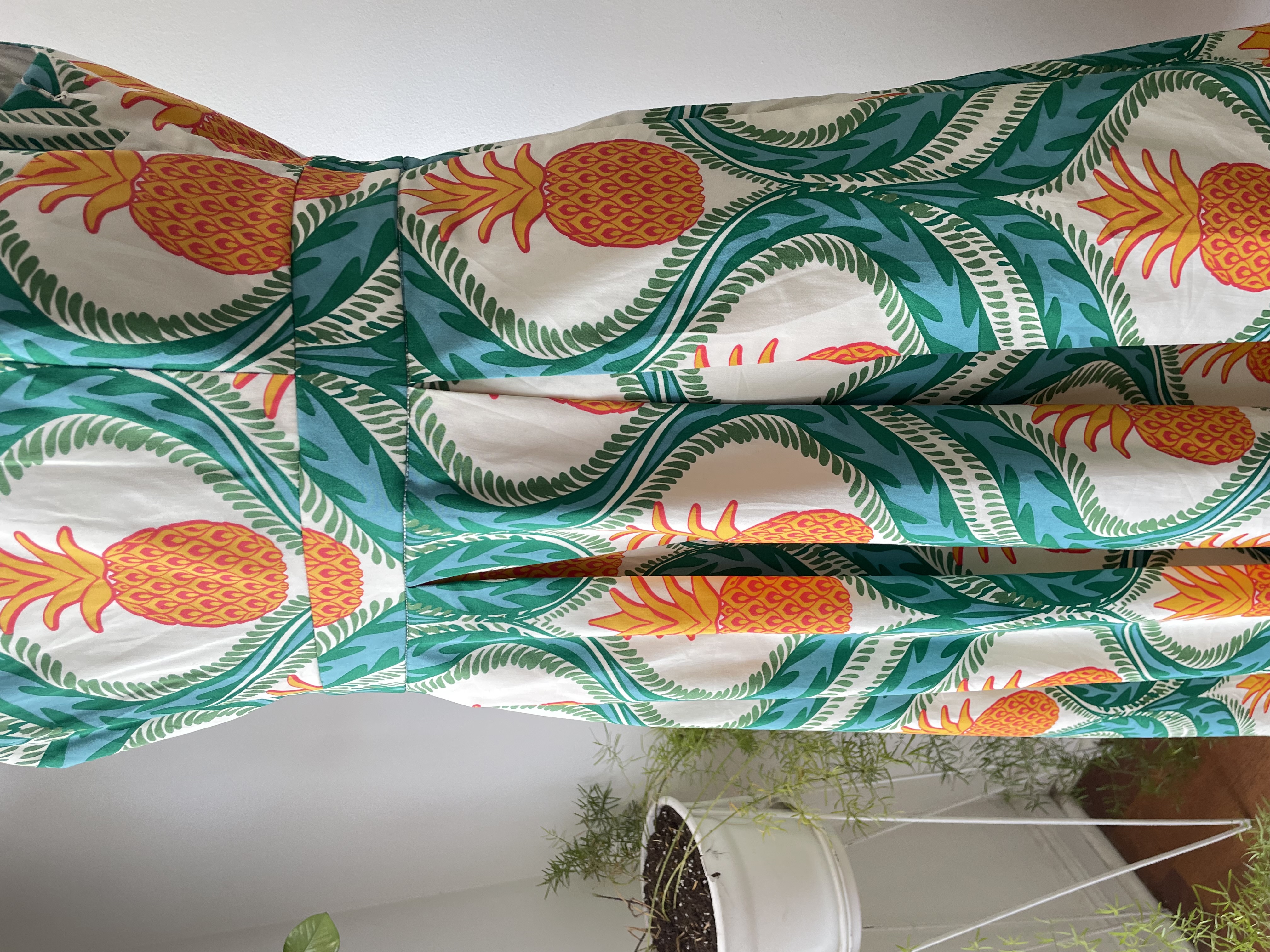 Vestido piñas. Talla: 14p (M) 6