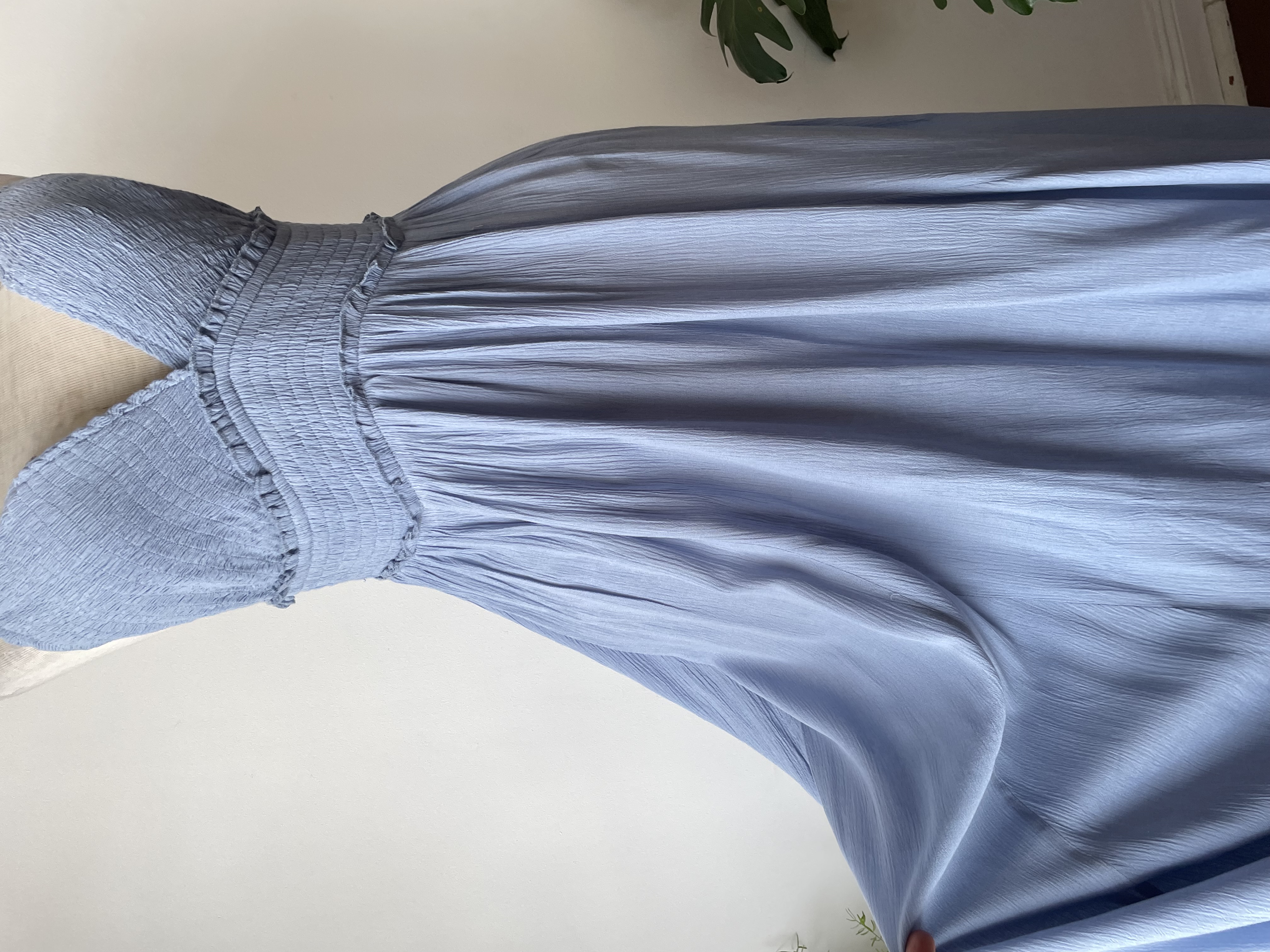 Vestido celeste. Talla: L 5