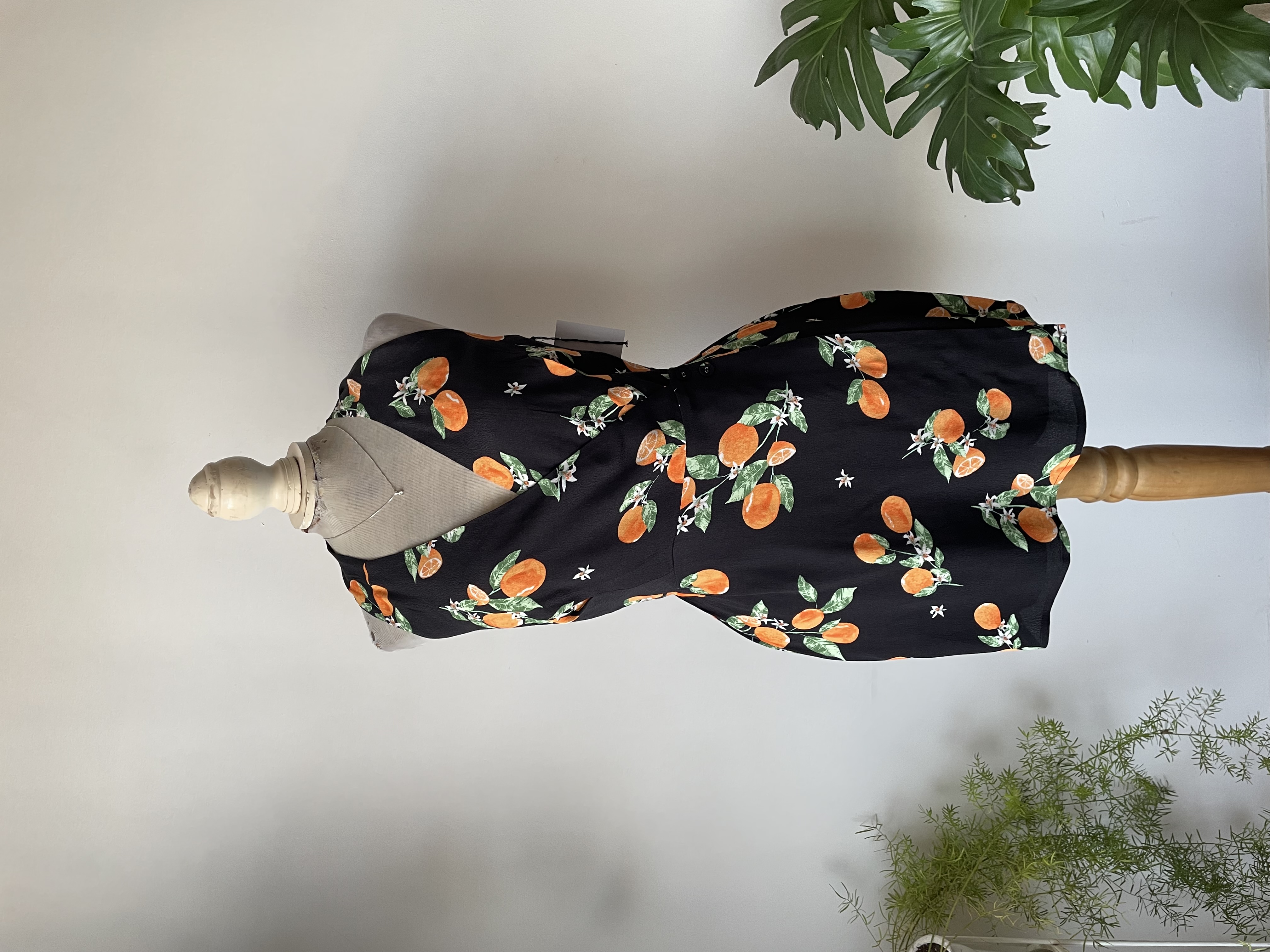 Enterito naranja. Talla: S 1