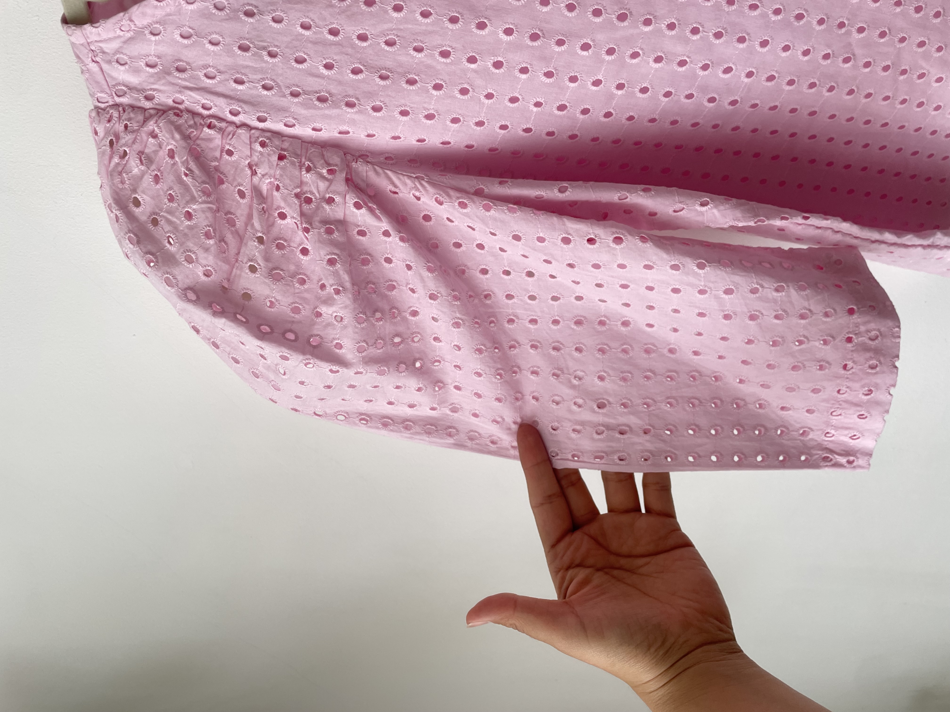 Blusa broderié rosa. Talla: XS 5