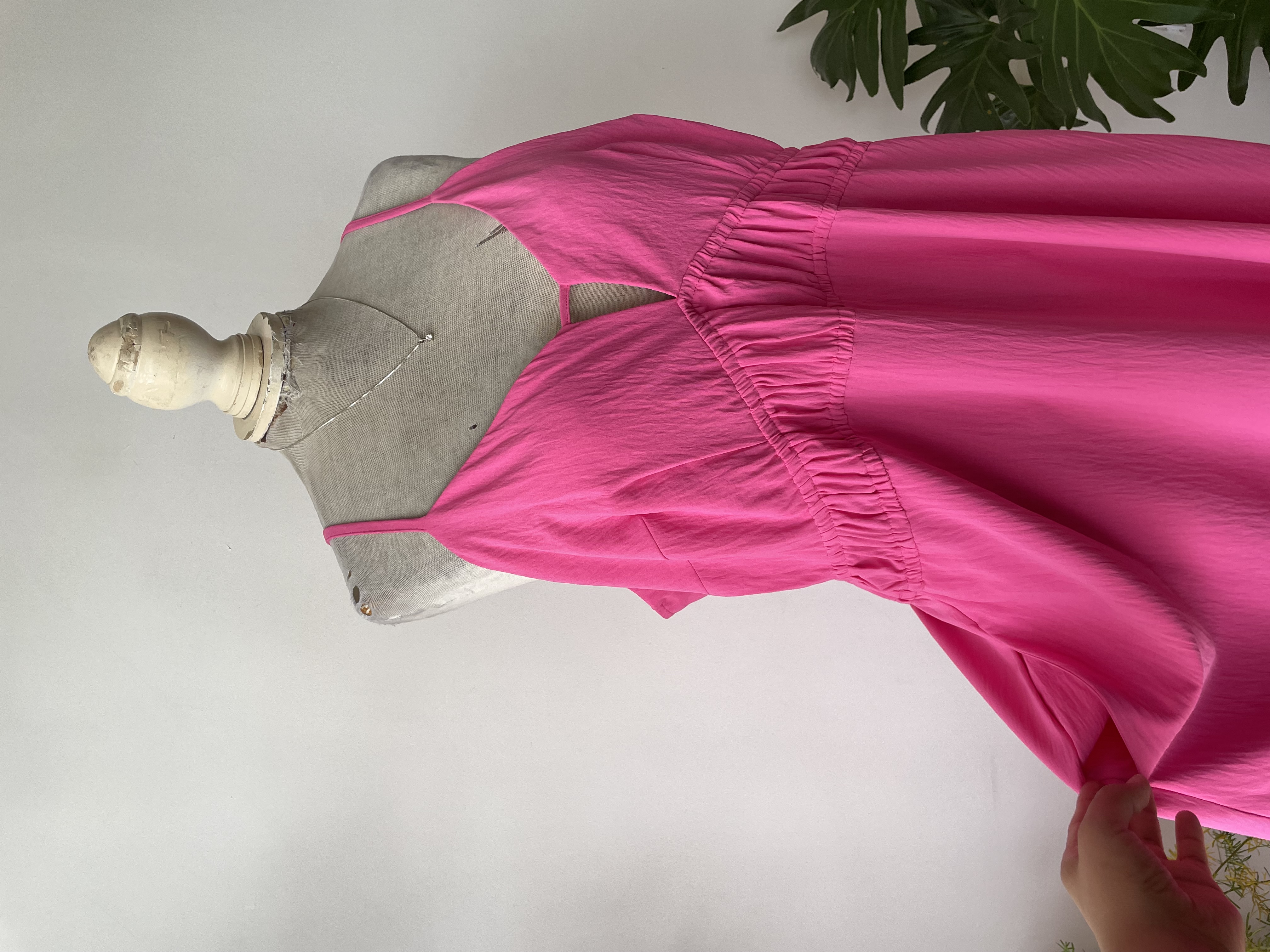Vestido rosa. Talla: 2XL 4