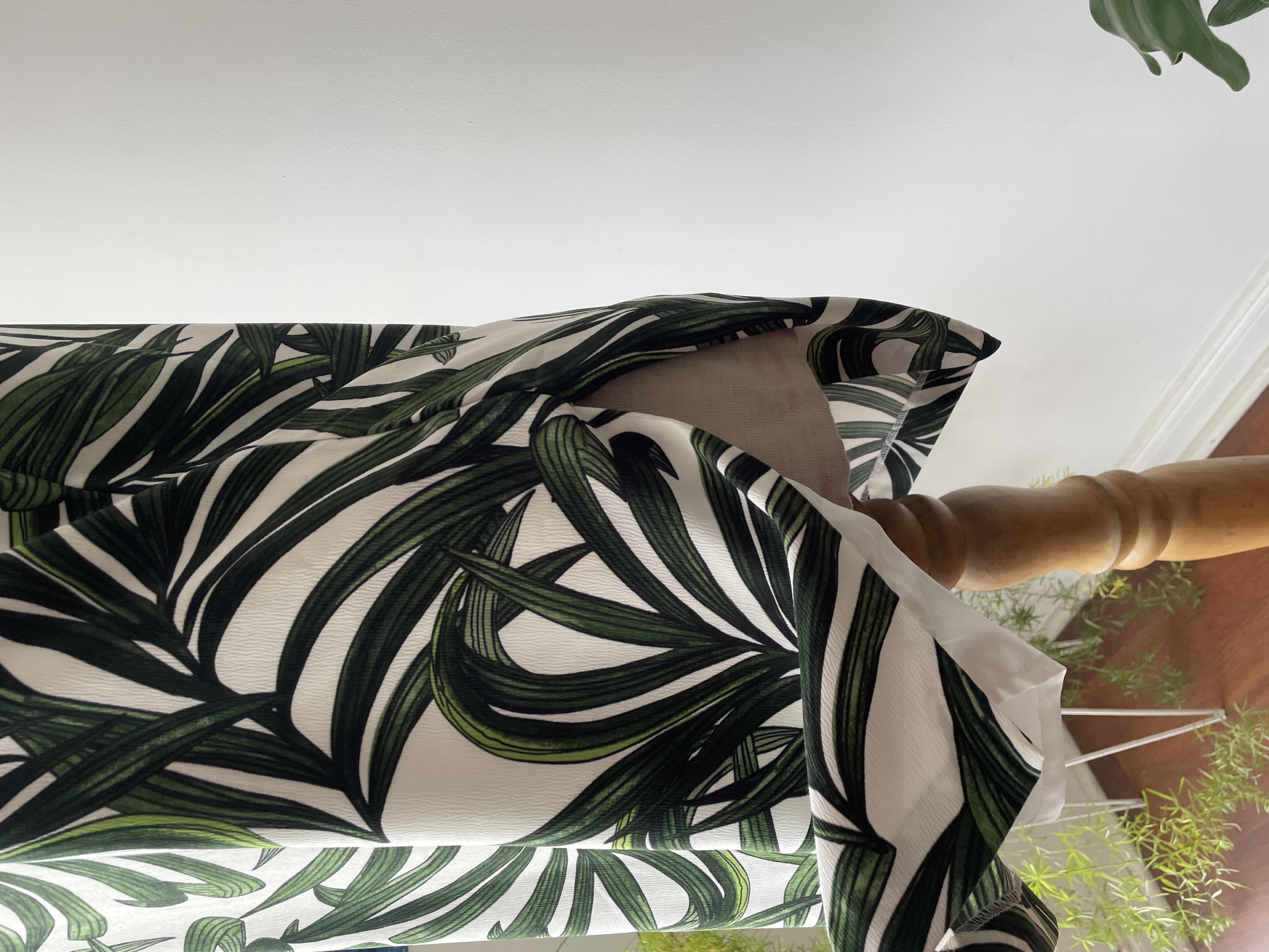 Mini vestido tropical. Talla: M 3