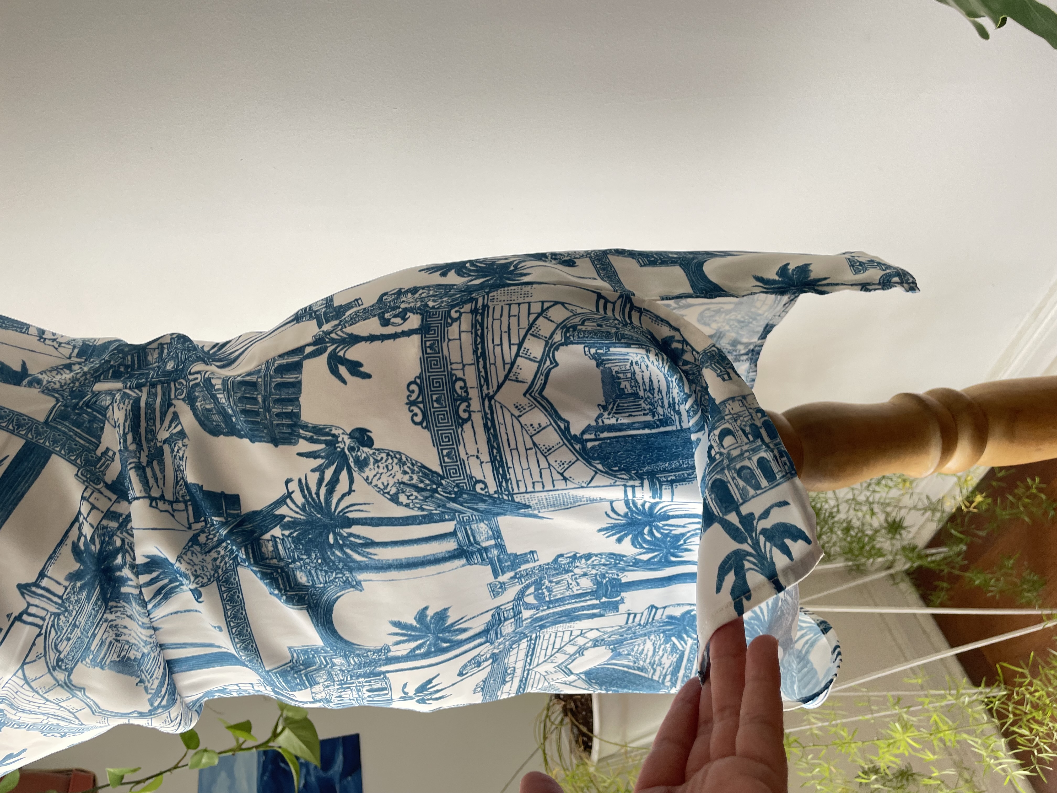 Vestido tropical. Talla: S CHICO 4