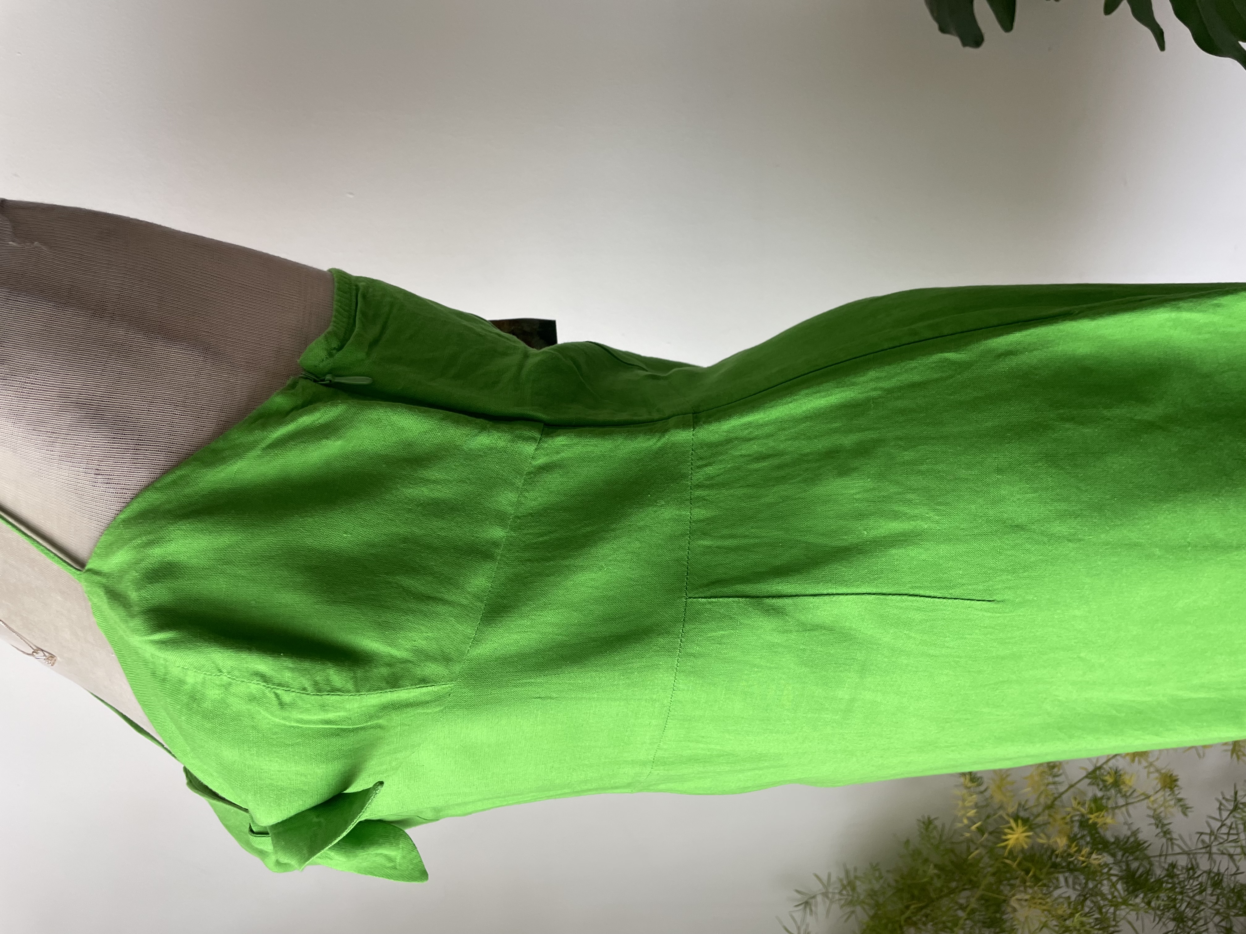 Vestido verde. Talla: S 4