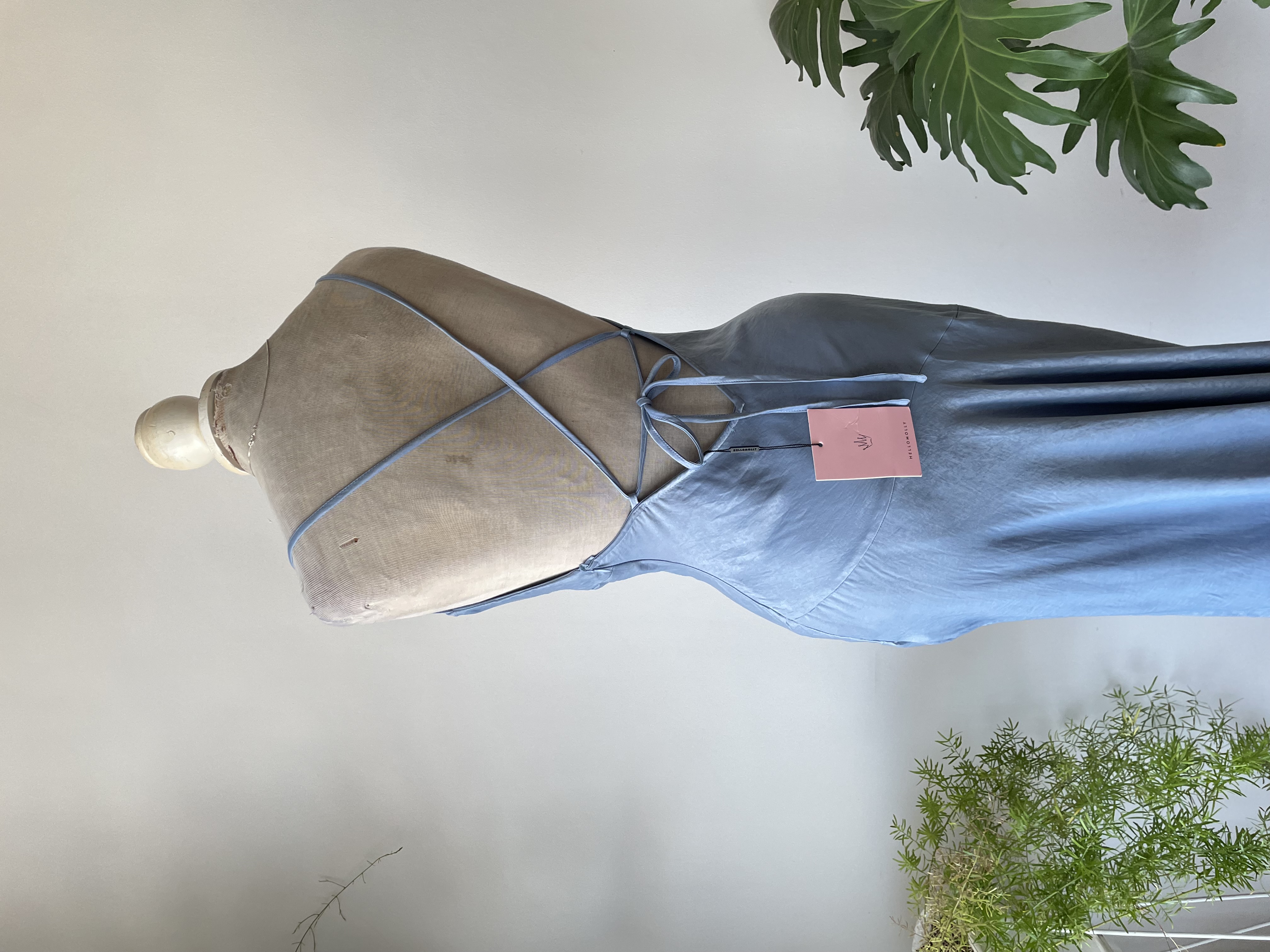 Vestido satén celeste: talla: S 2