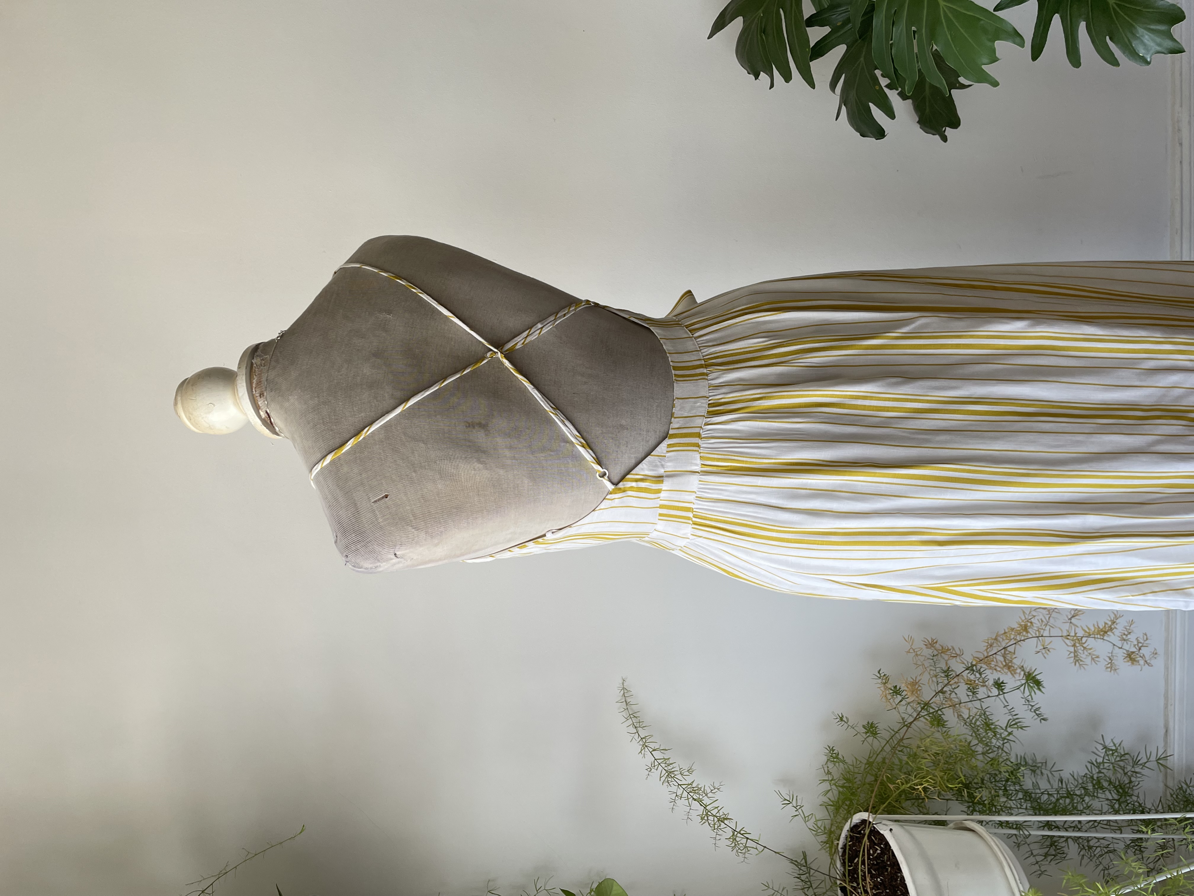 Vestido líneas. Talla: S 3