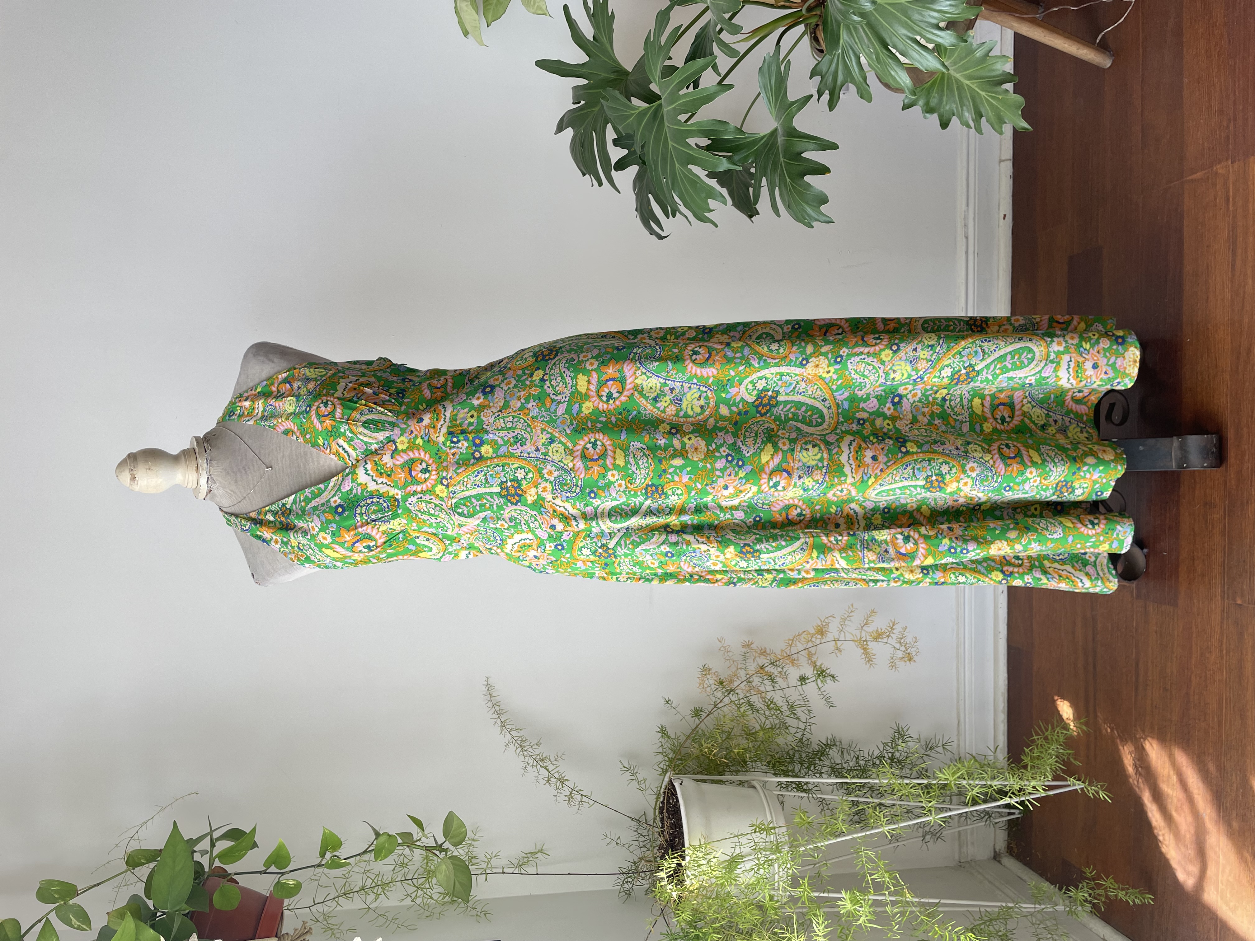  Vestido paisley verde. Talla: M 1