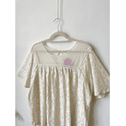 Polera crema. Talla: XL 3