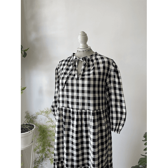 Vestido Vichy negro. Talla: L