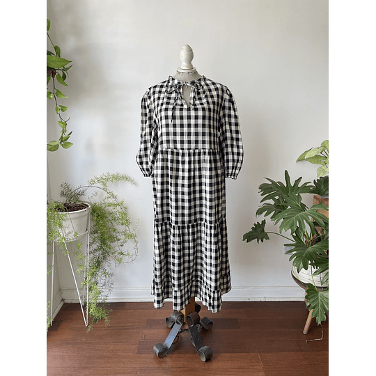 Vestido Vichy negro. Talla: L