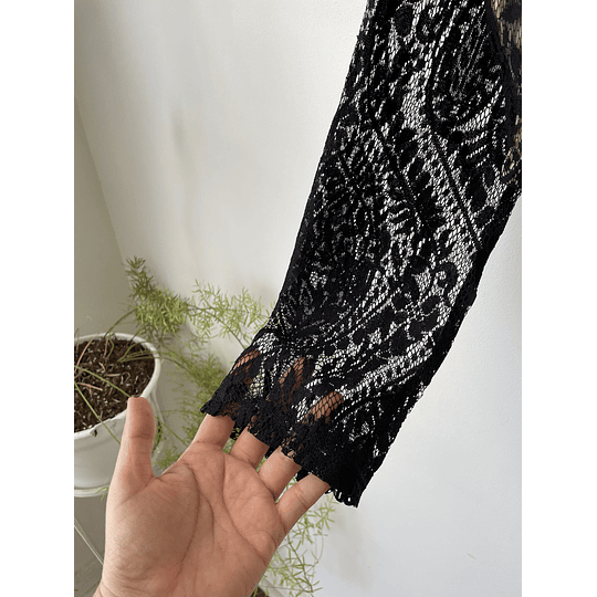 Top encaje. Talla: 14 (L)