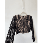 Top encaje. Talla: 14 (L) 3