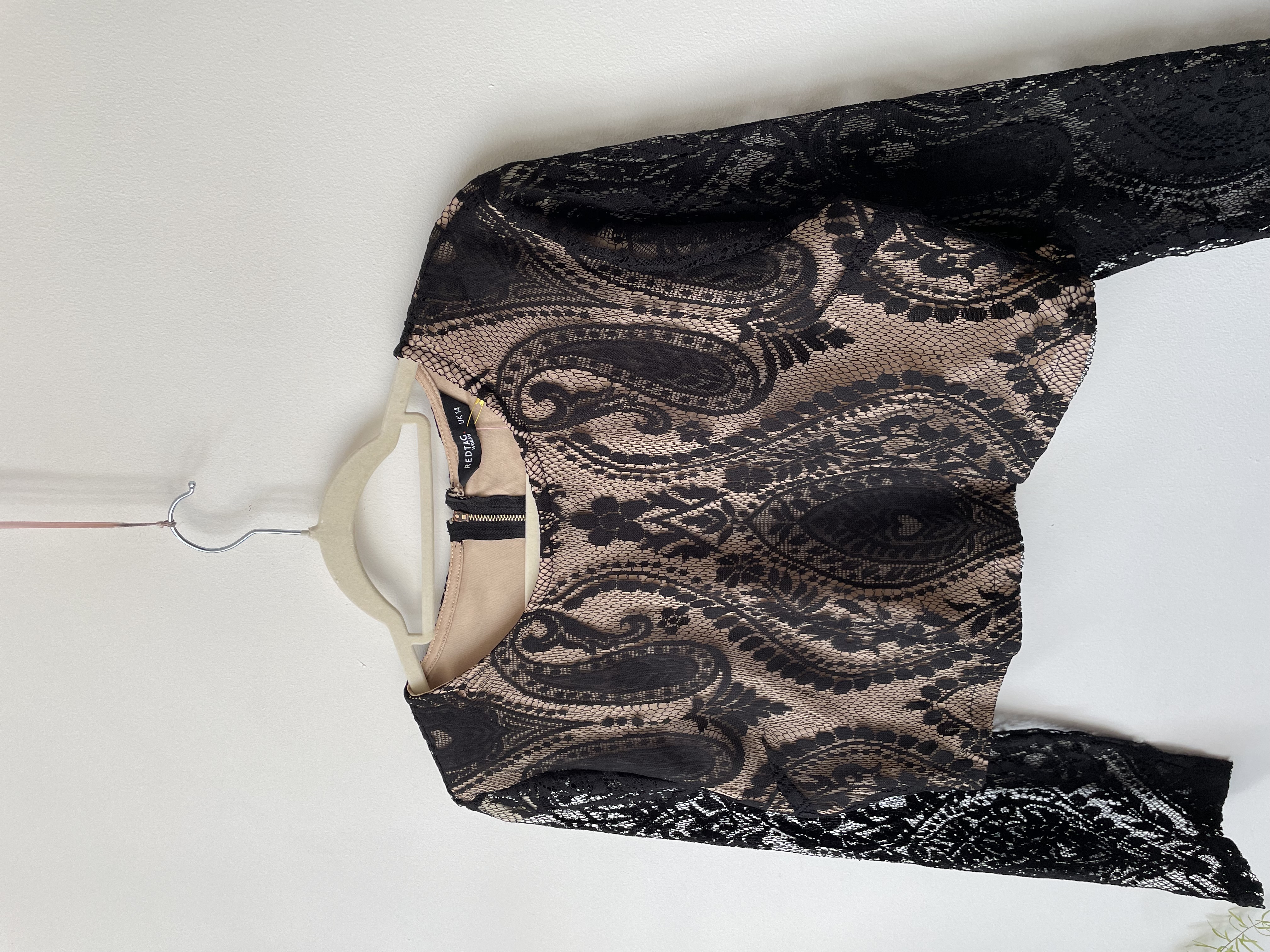 Top encaje. Talla: 14 (L) 4