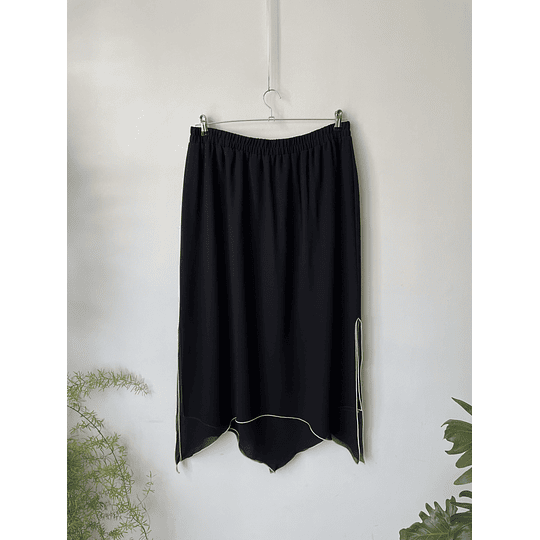 Falda bordes. Talla XL