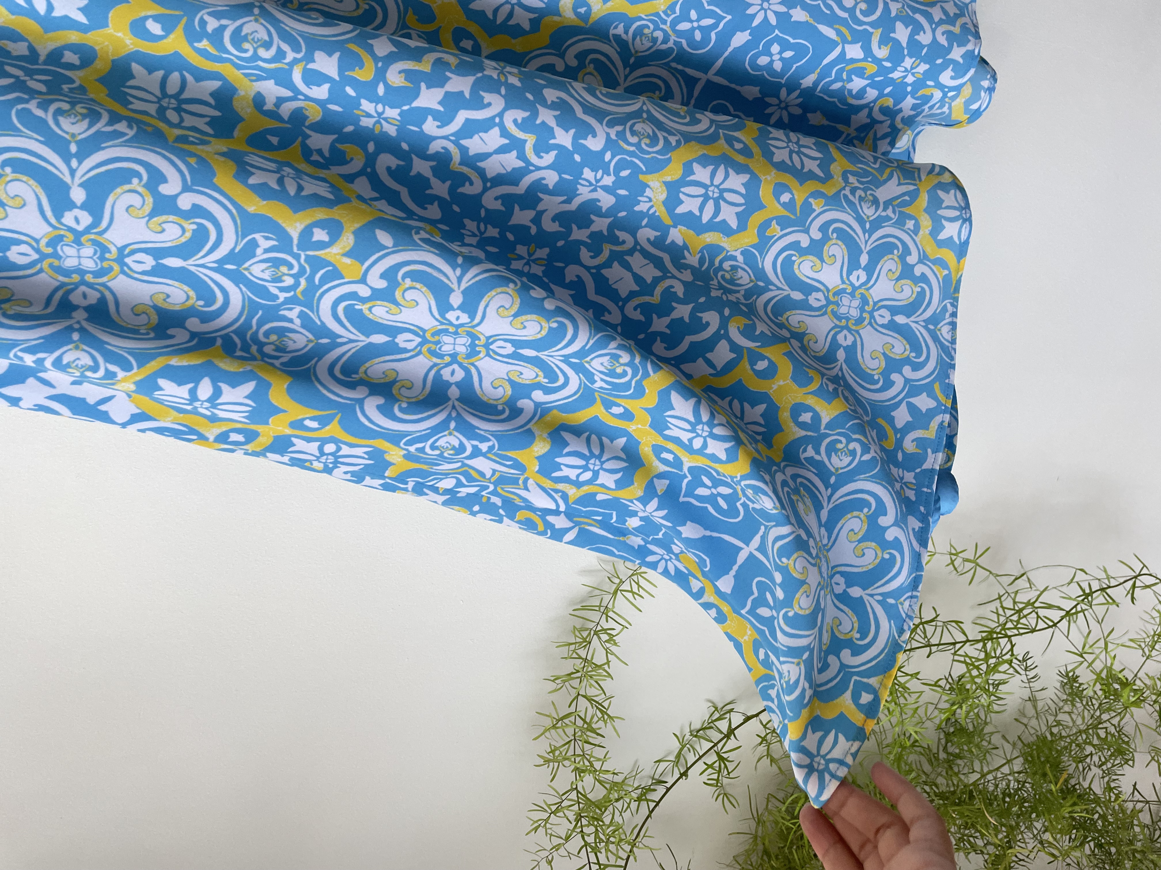 Falda celeste. Talla: M 3