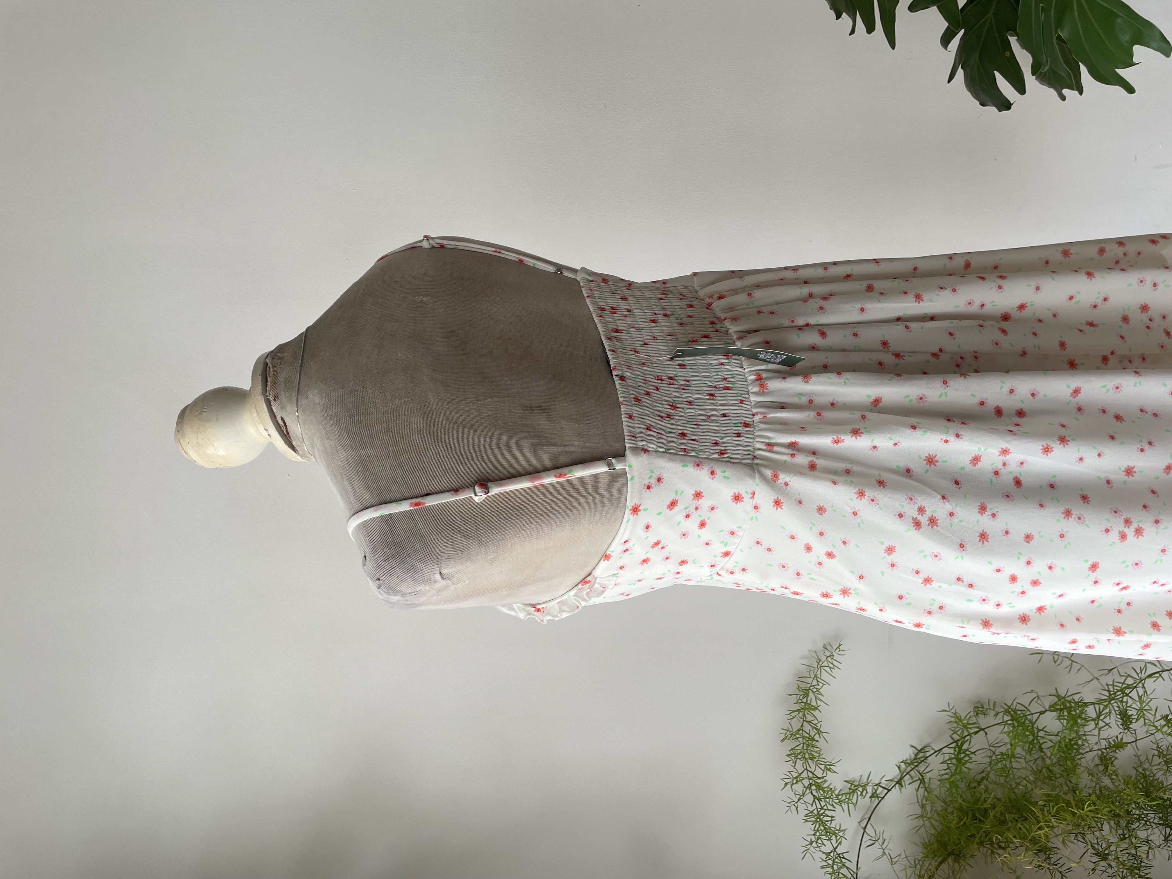 Vestido gasa flores. Talla: M 3