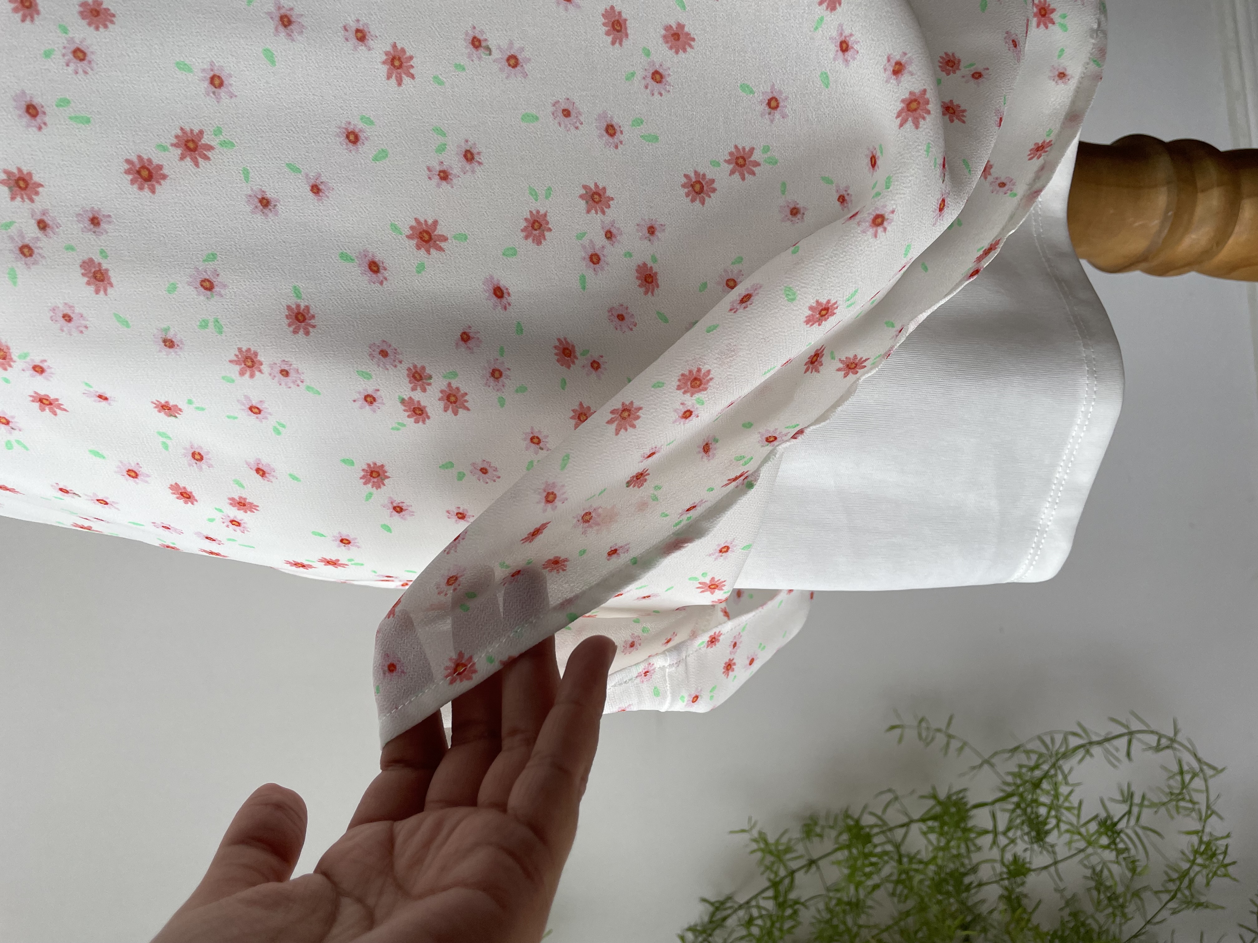 Vestido gasa flores. Talla: M 5