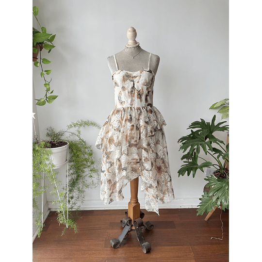 Vestido encaje. Talla: S