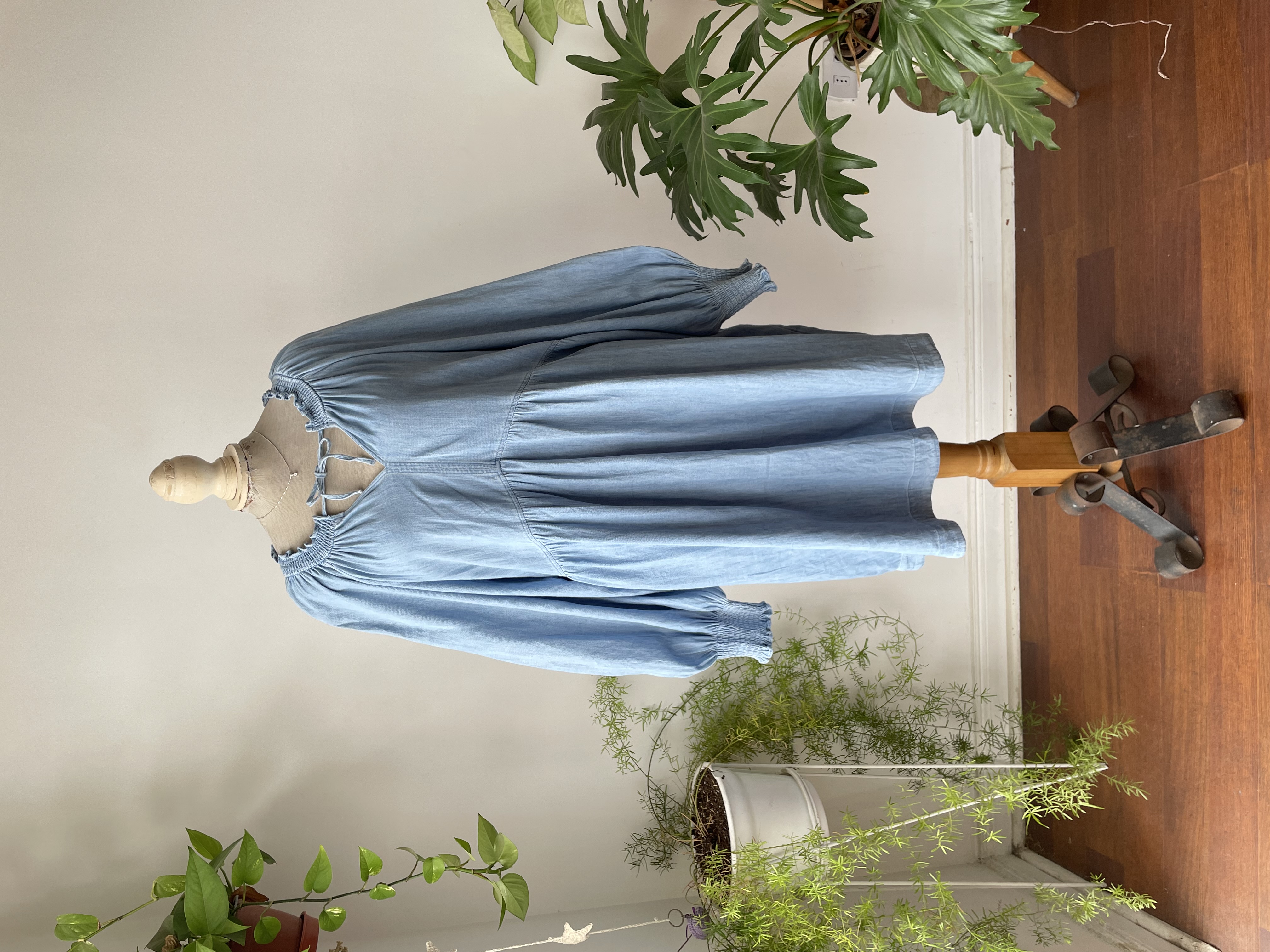 Vestido denim globo. Talla: XL+ 1