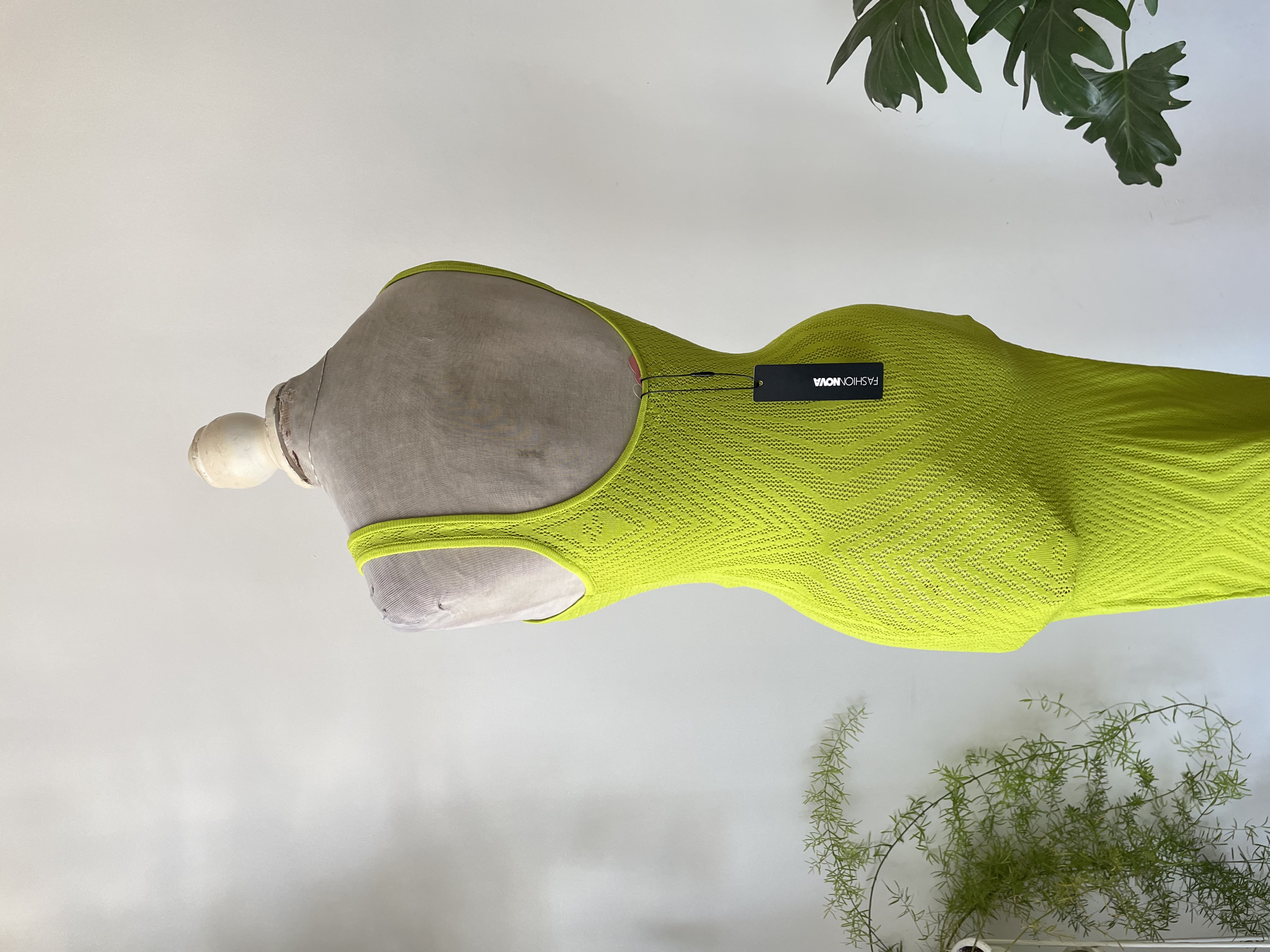 Vestido hilo lima. Talla: M ajsutado 3