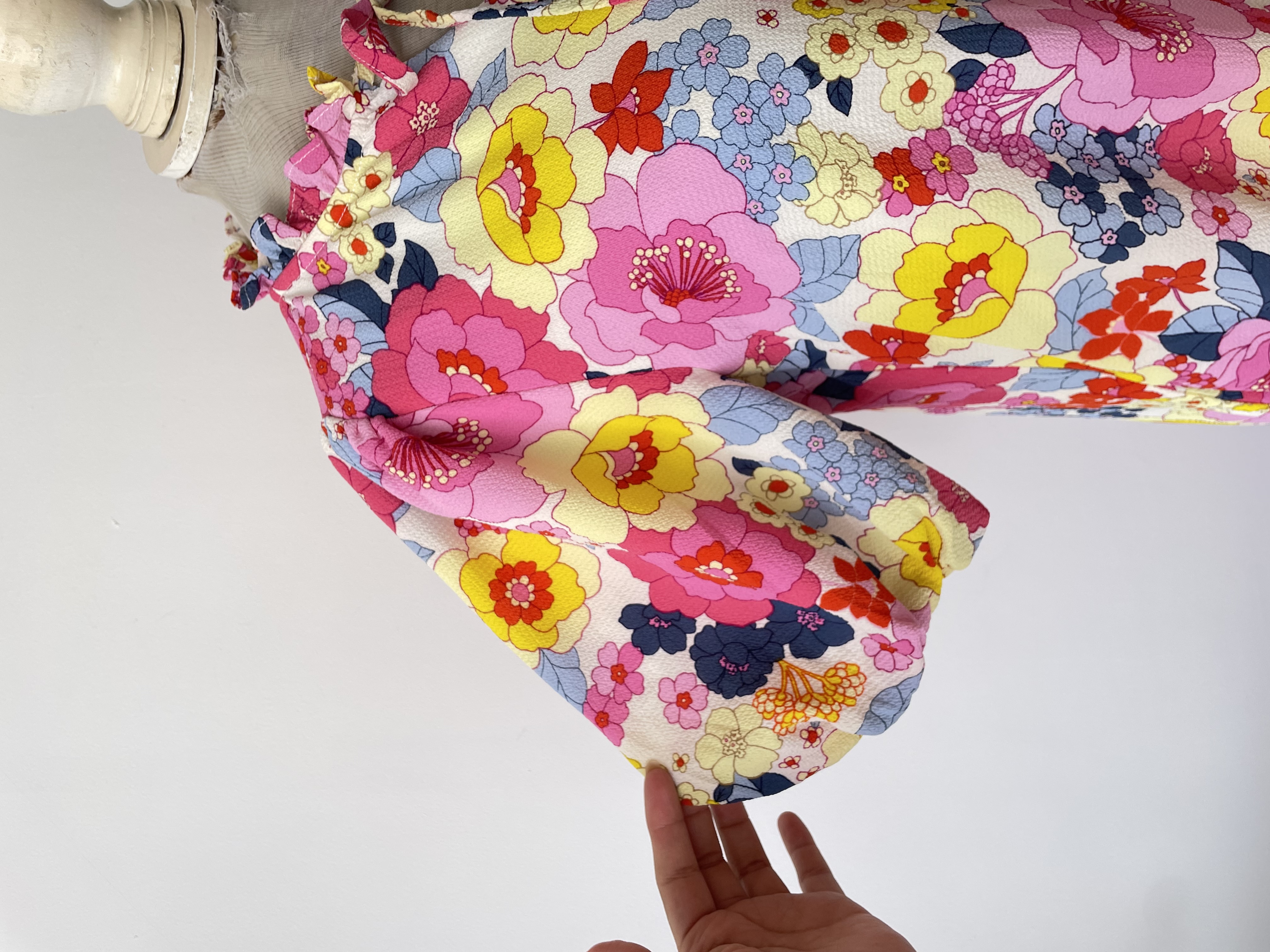 Vestido floral. Talla: S 3