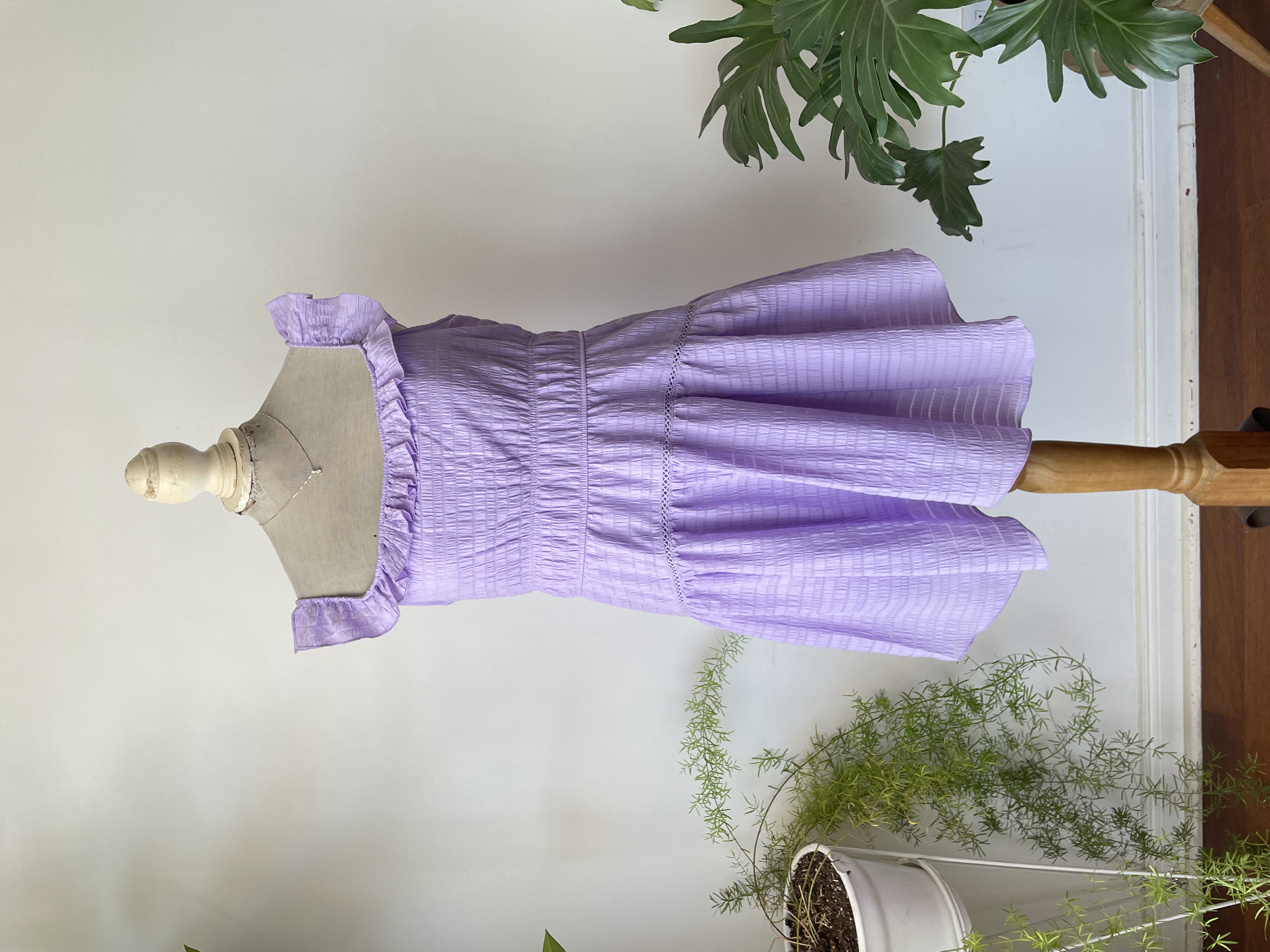 Vestido lila. Talla: L 1