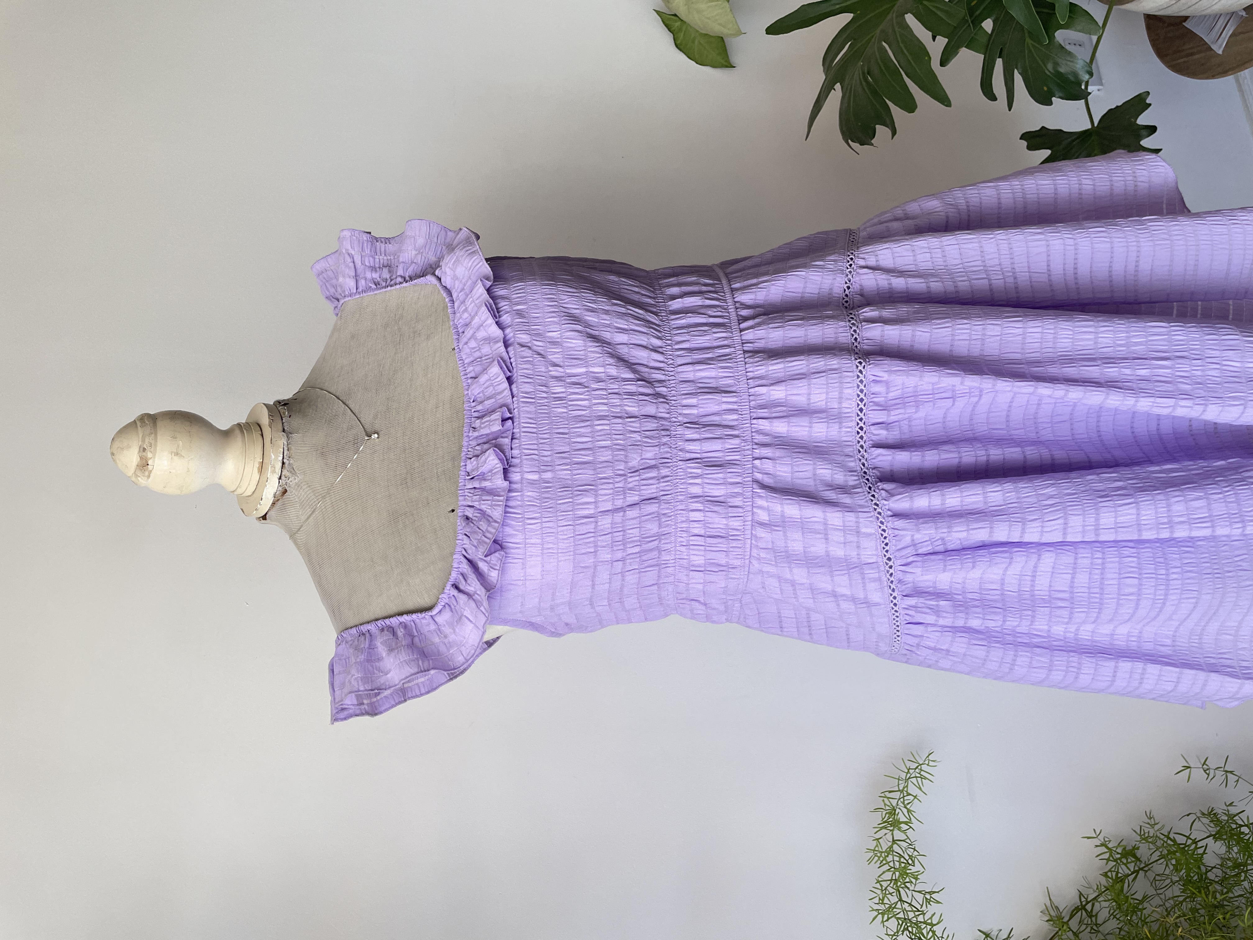 Vestido lila. Talla: L 2