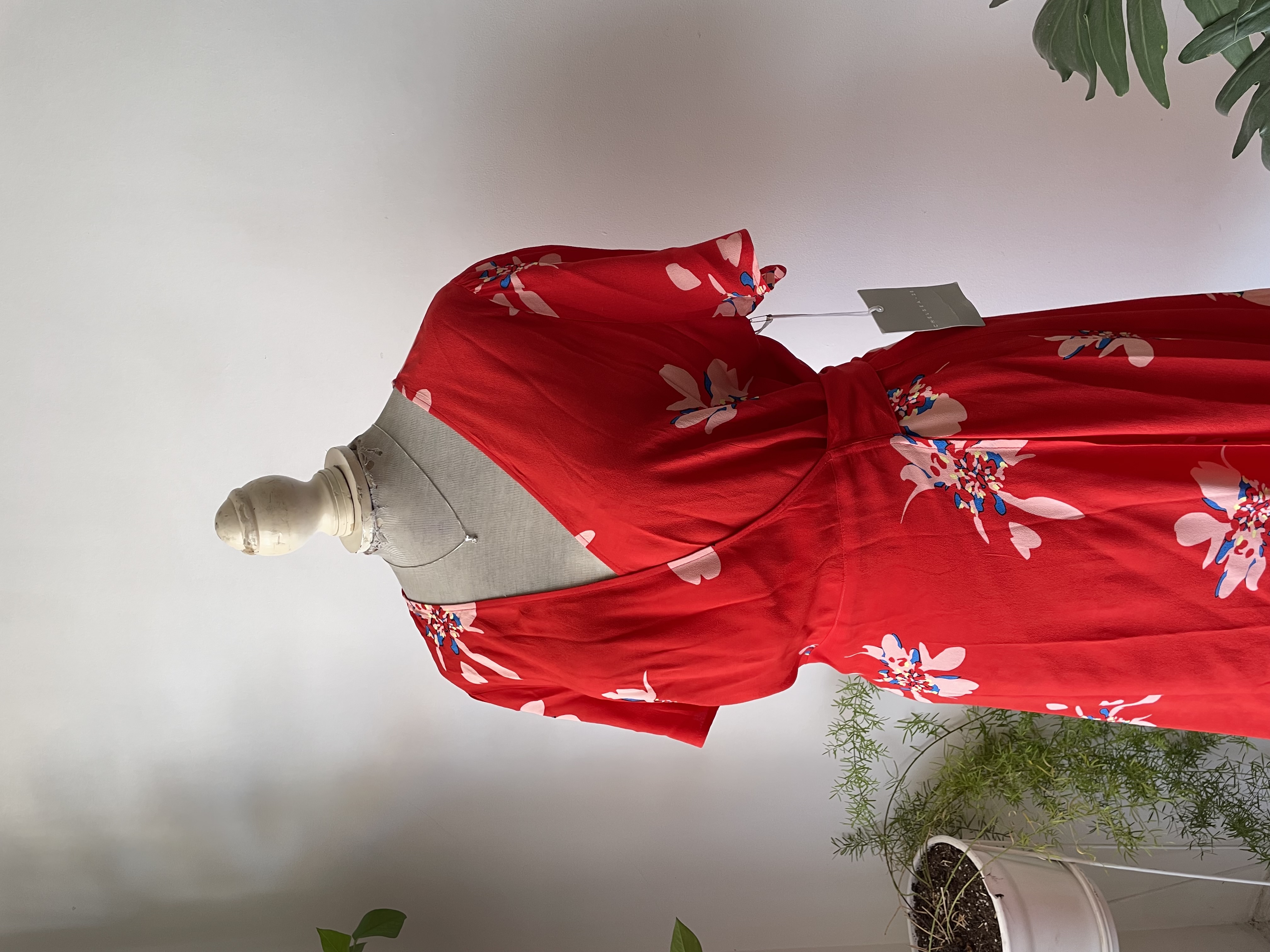 Vestido rojo. Talla: M ajustable 2