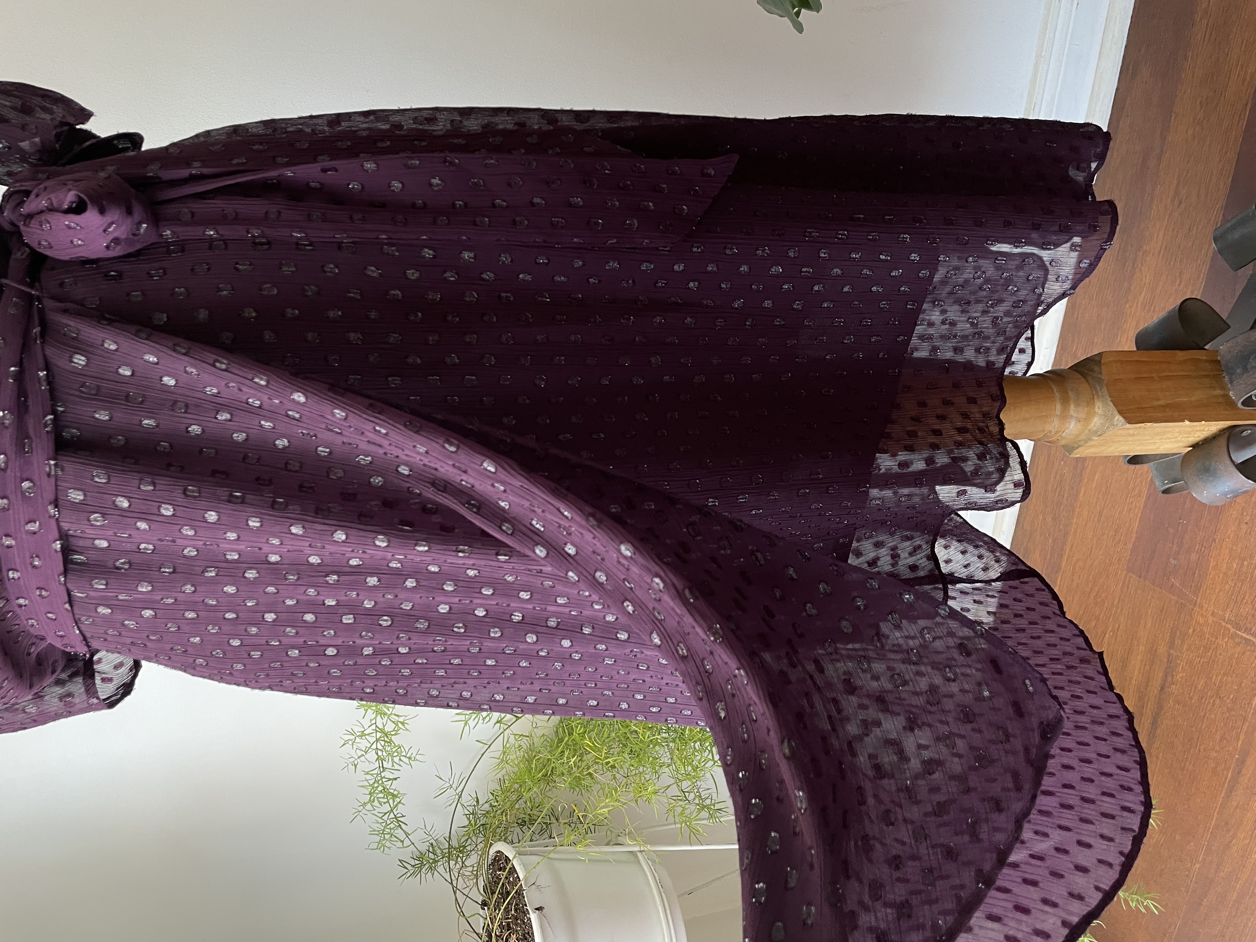 Vestido burdeo. Talla: 12 (L) 7