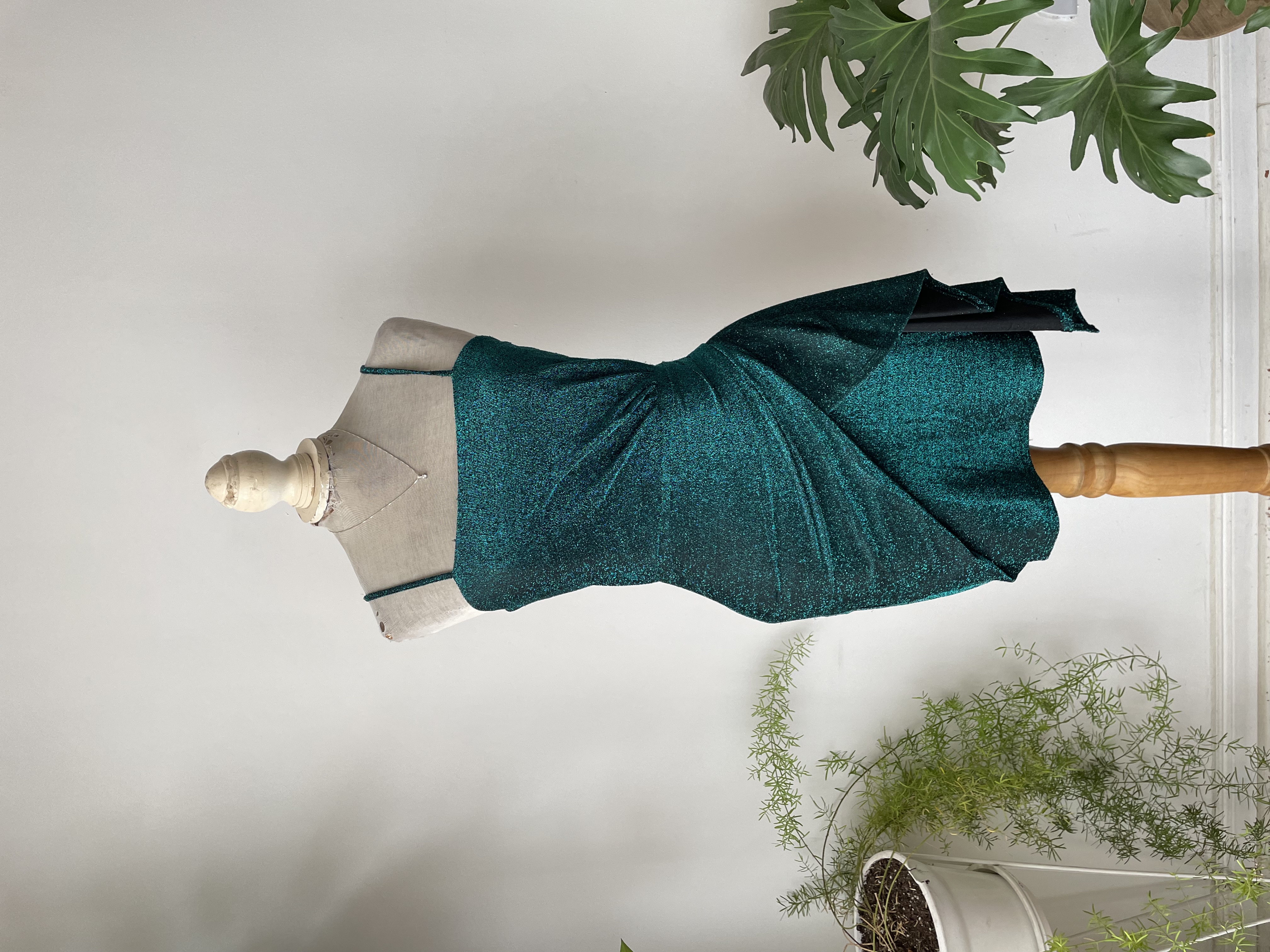 Vestido fiesta verde. Talla: S 1