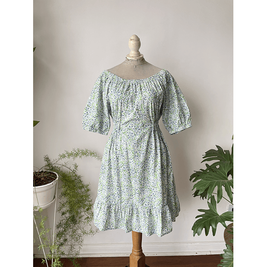 Vestido floreado. Talla: 10 (s/m)