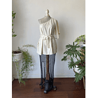 Blusa asimétrica. Talla: M 2