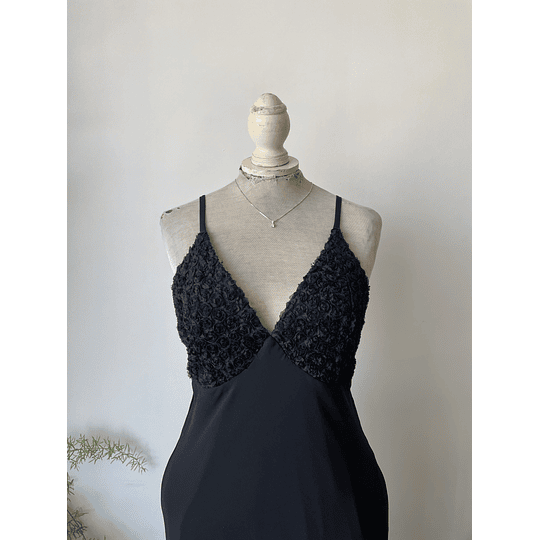 Vestido negro rose. Talla: L