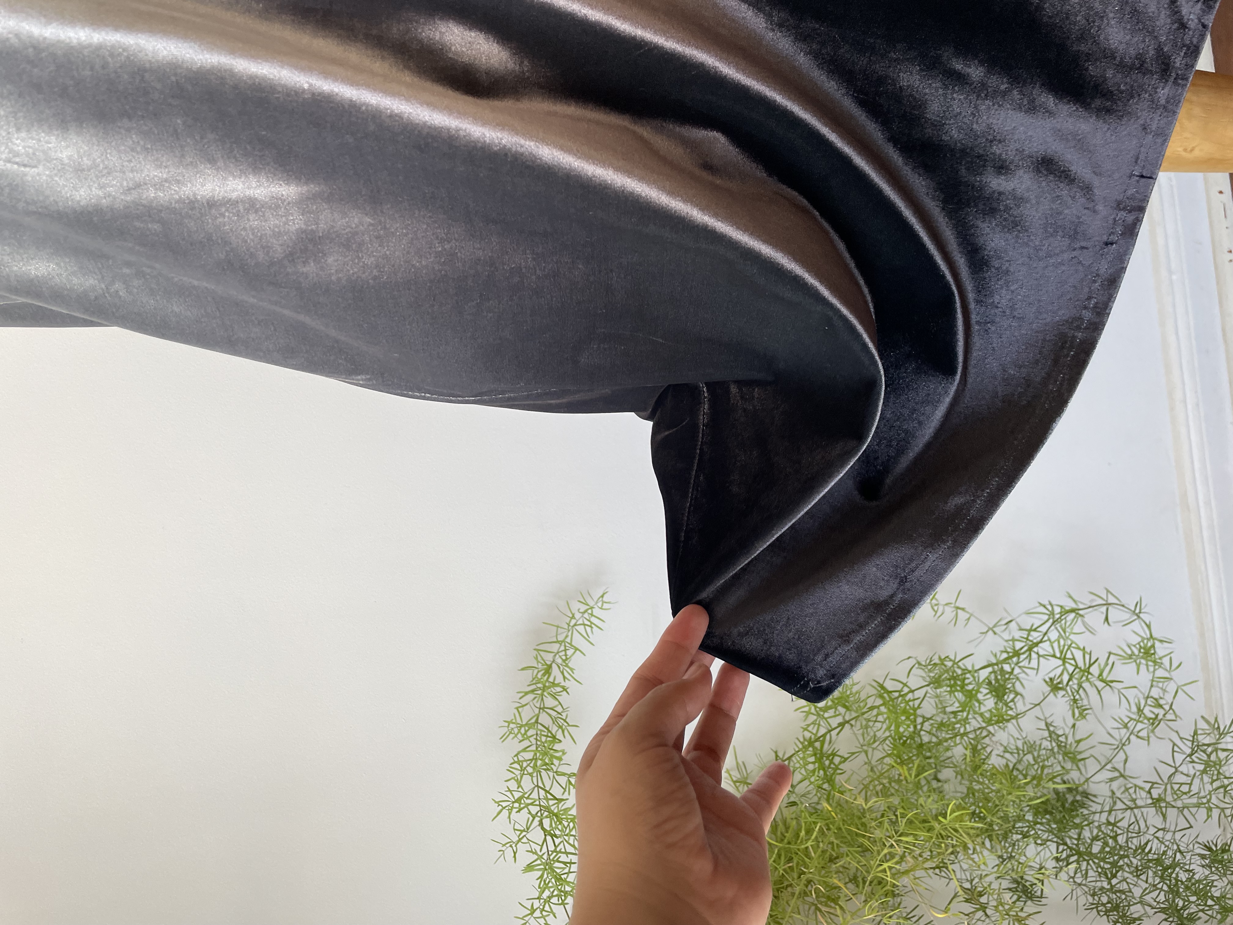 Vestido velvet plata. Talla: L 3