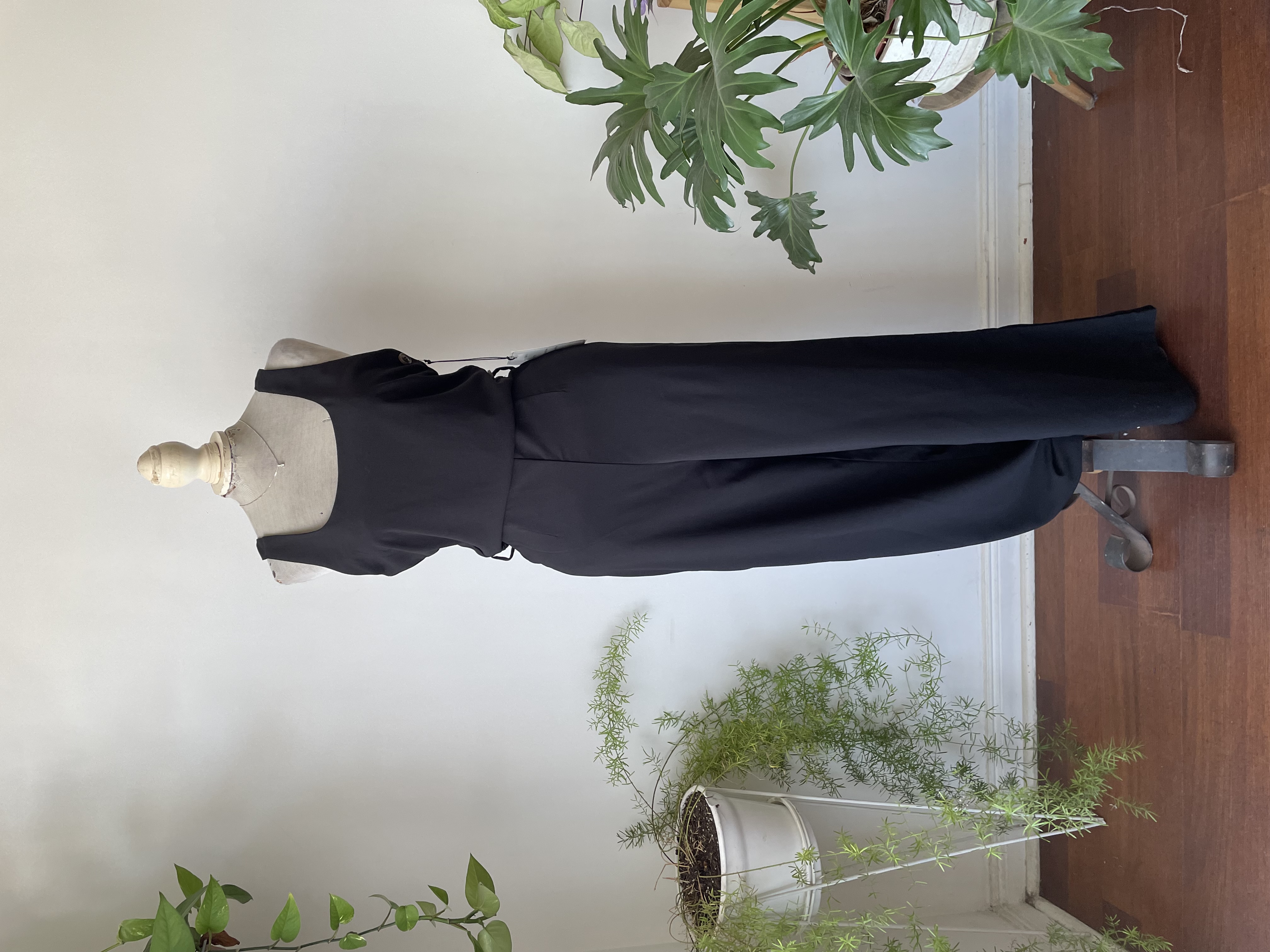 Enterito negro. Talla: L chico 1