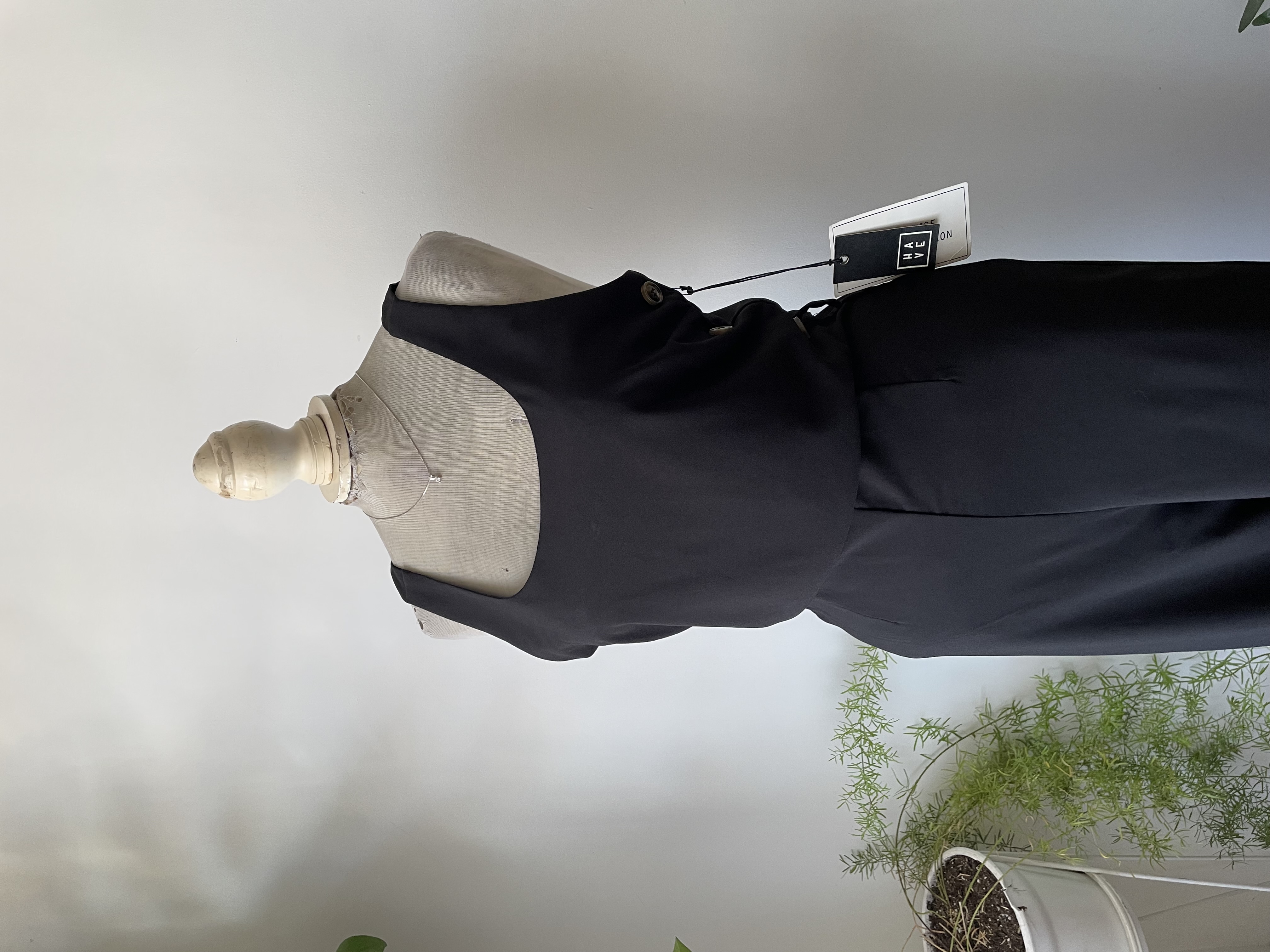 Enterito negro. Talla: L chico 2