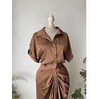 Vestido camisero chocolate. Talla: L 4