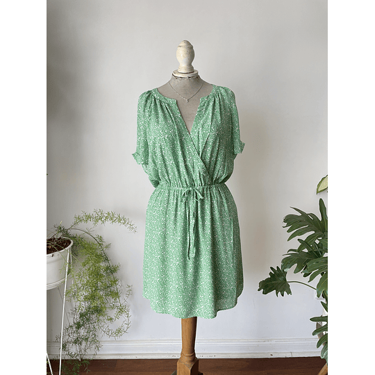 Vestido verde margaritas. Talla: L