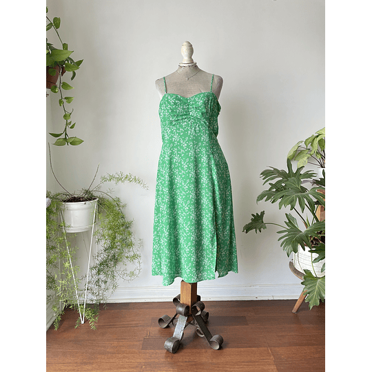 Vestido verde. Talla: L chico (M/L)