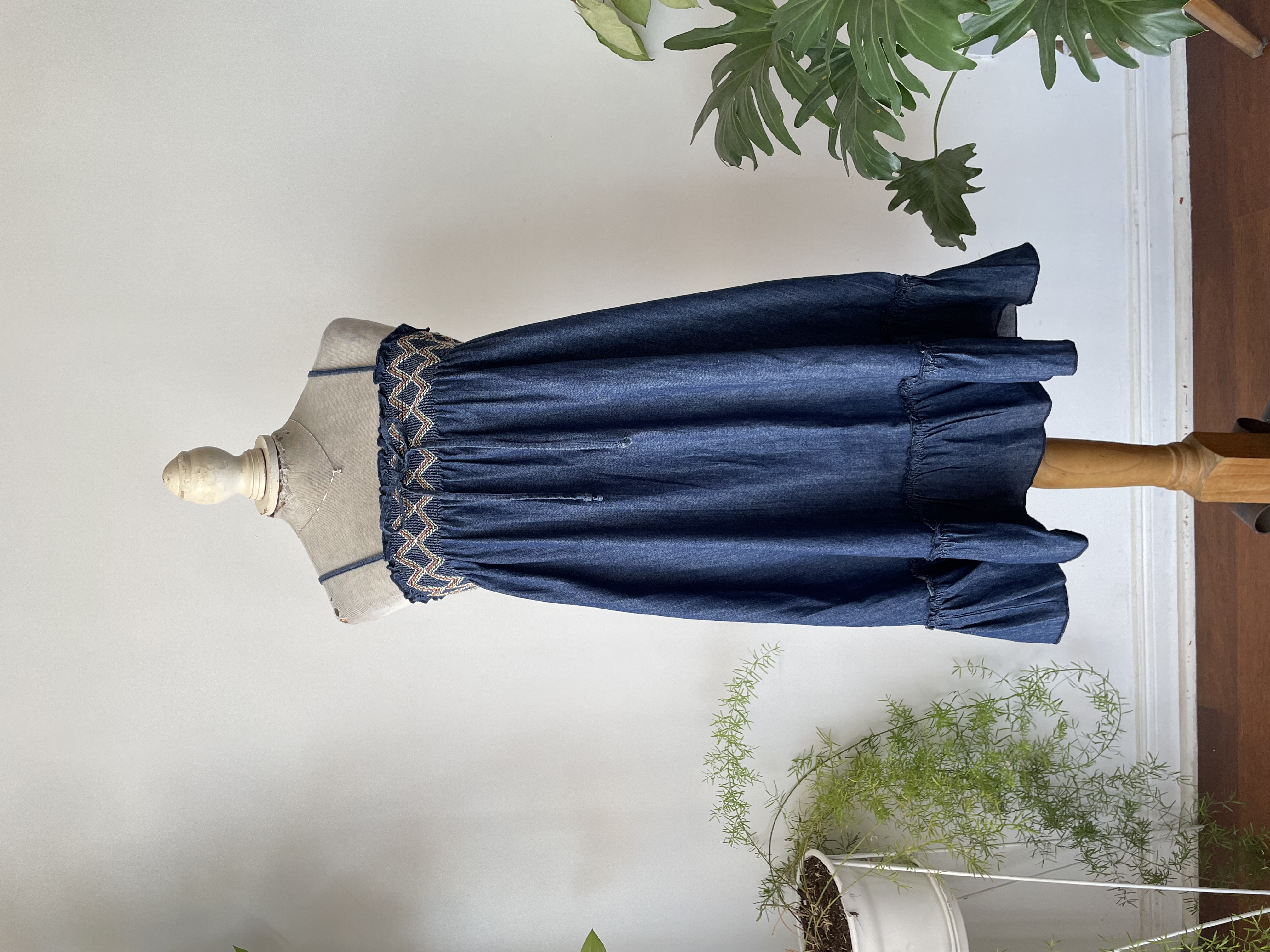Vestido denim. Talla: M 1