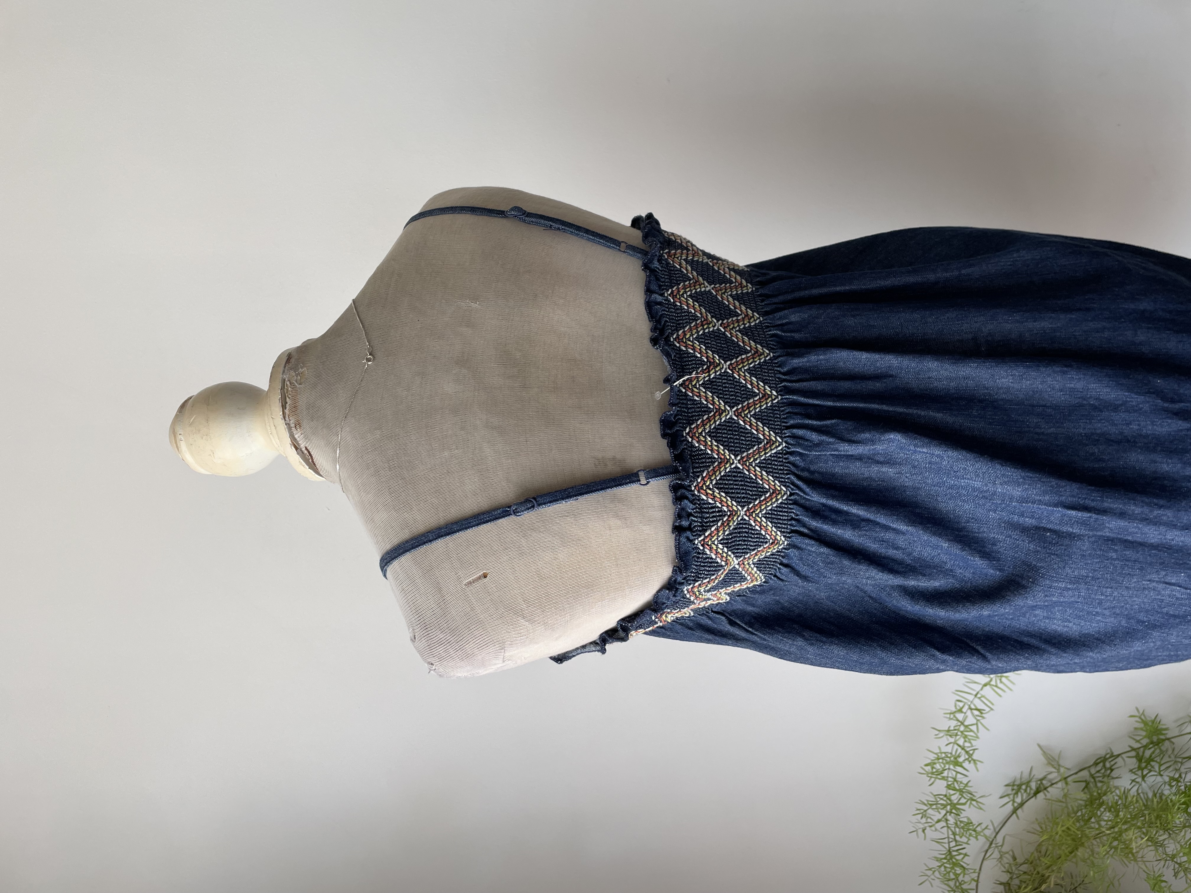 Vestido denim. Talla: M 3