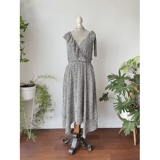 Vestido ovalos. Talla: M