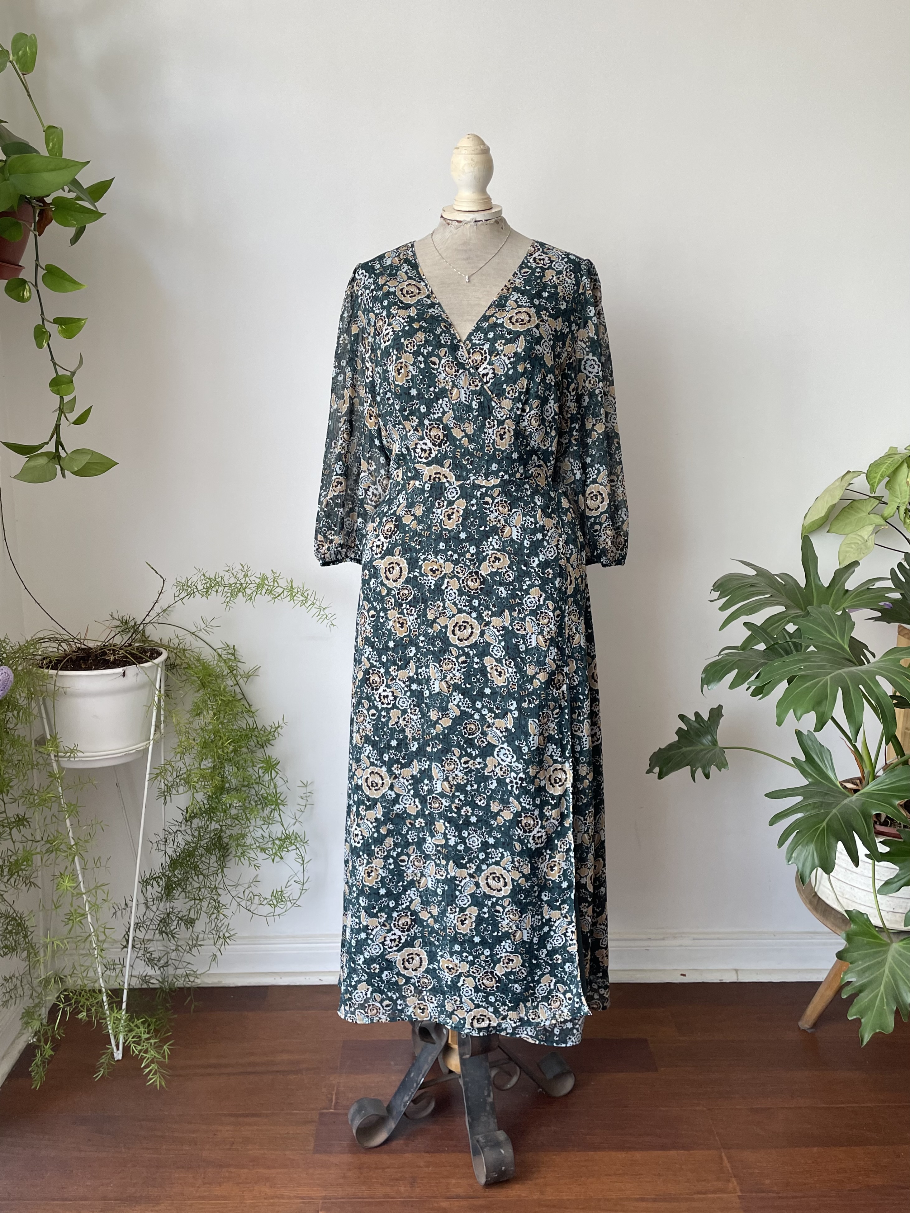 Vestido verde. Talla: 12 (L) 1