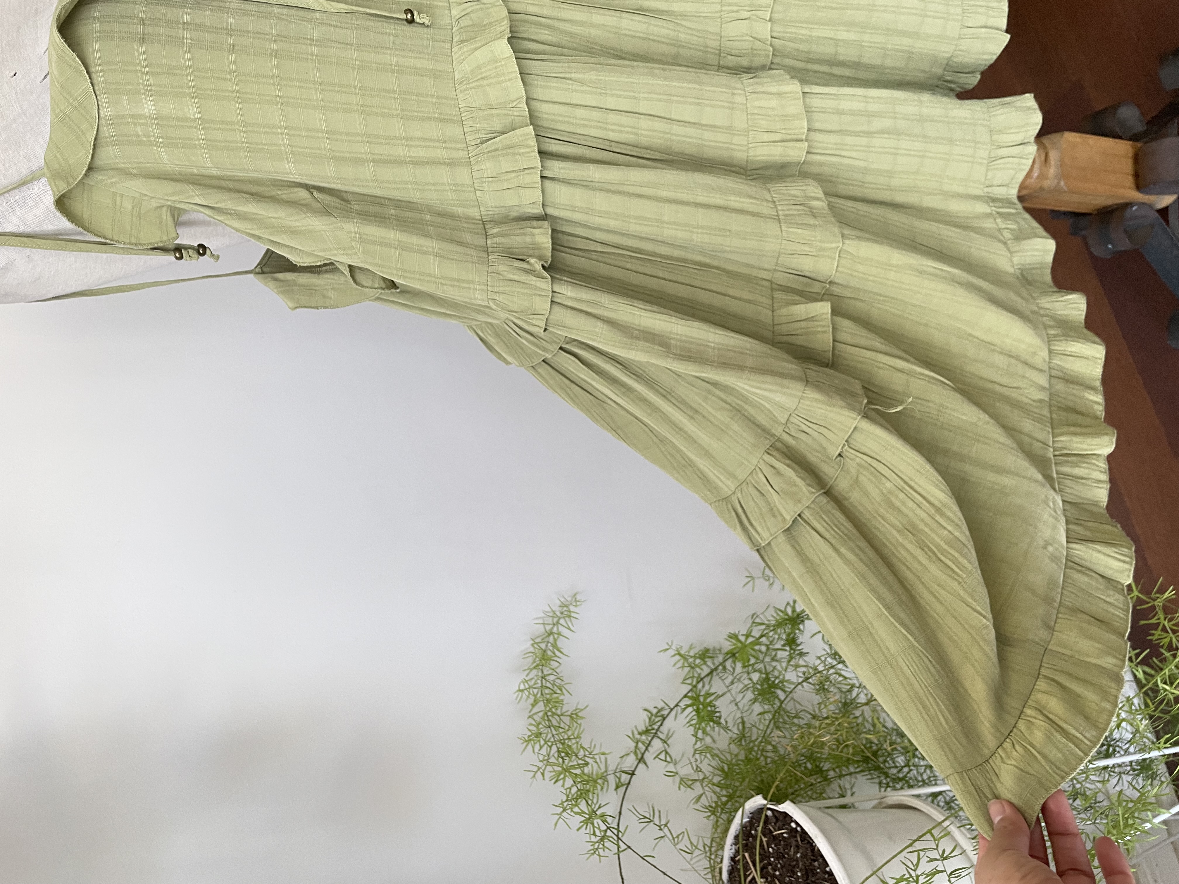 Vestido verde. Talla: 2X 4