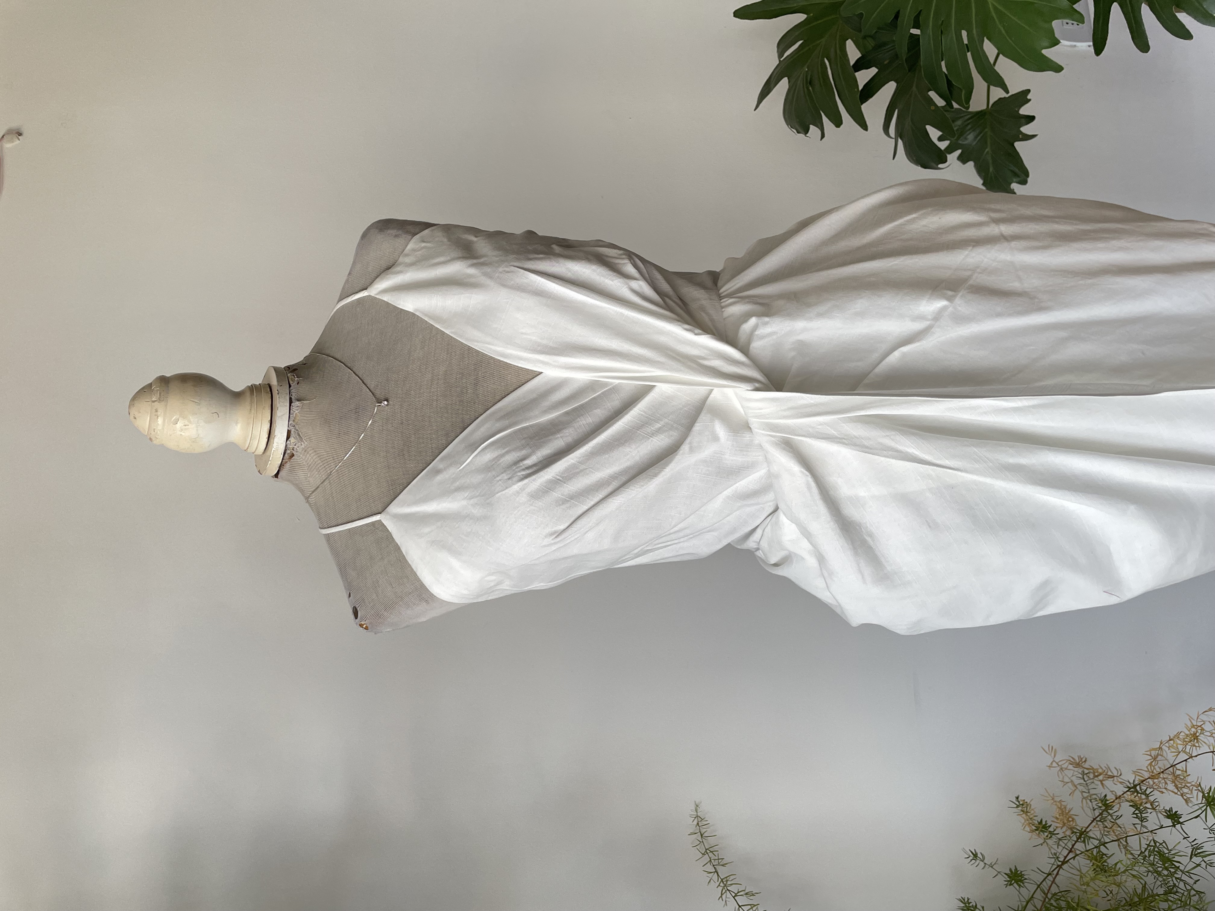 Vestido tulipan. Talla: L chico (m) 2