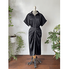 Vestido camisero negro. Talla: L 1
