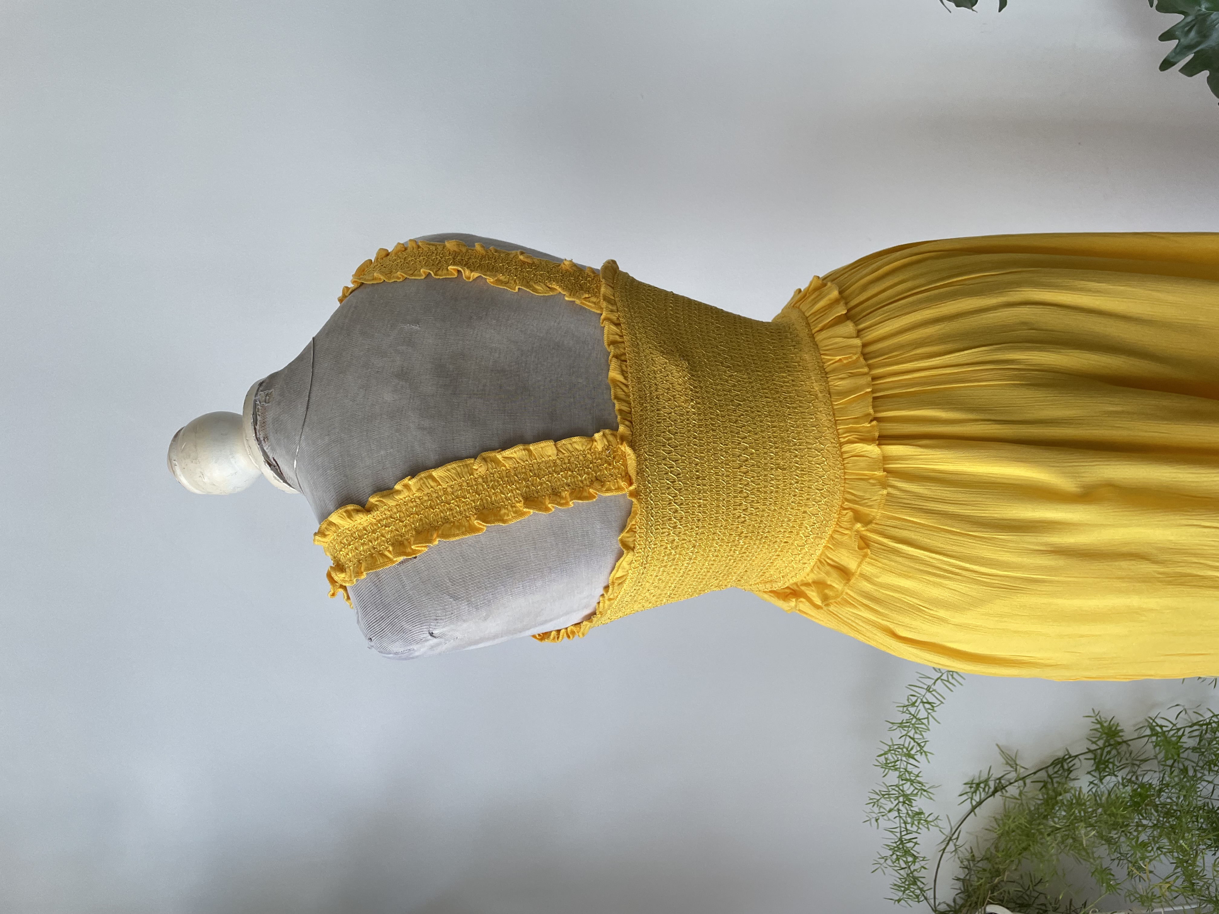 Enterito amarillo. Talla: S 3