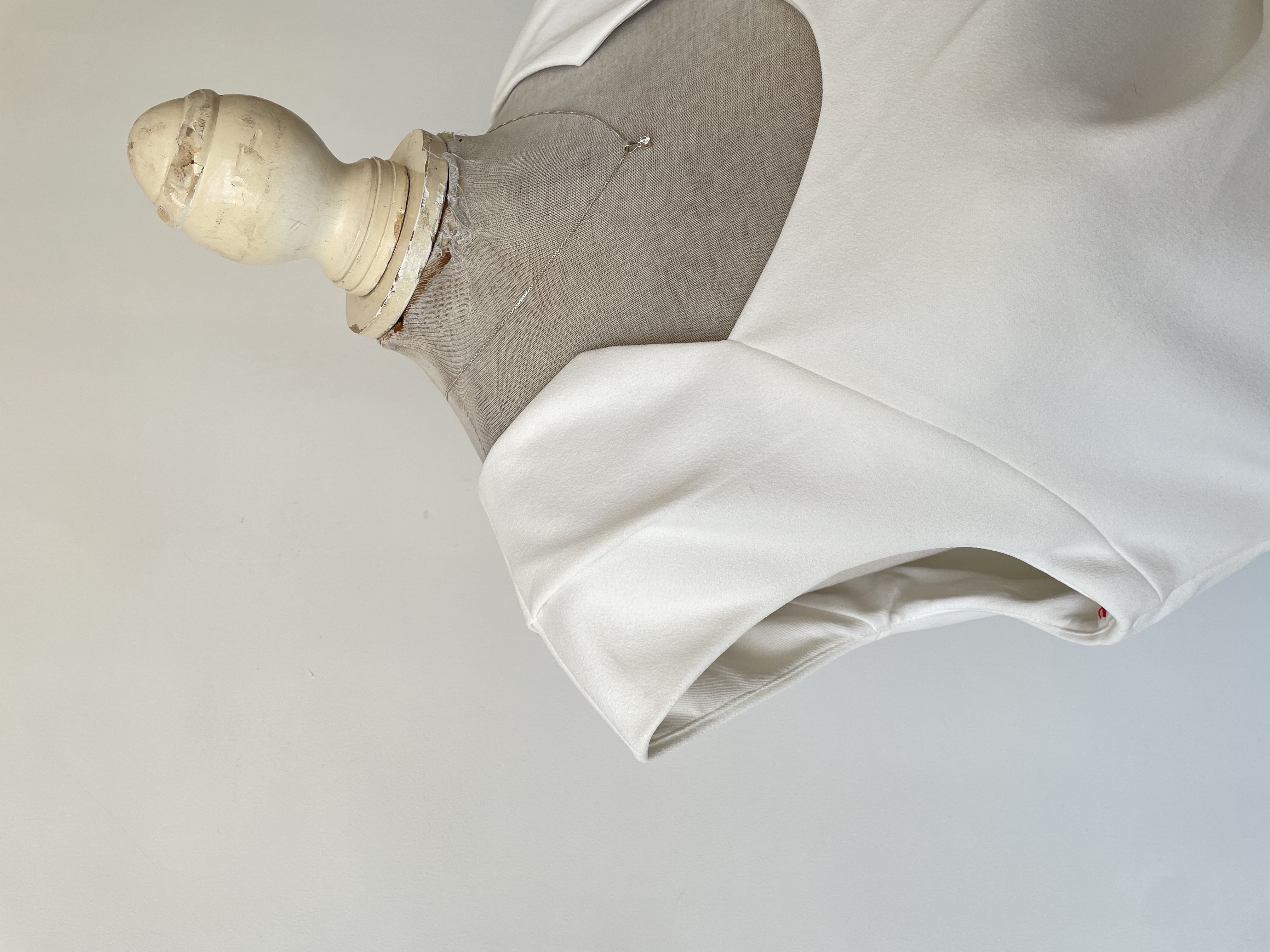 Jumper blanco Calvin Klein. Talla: 14 (L) 3