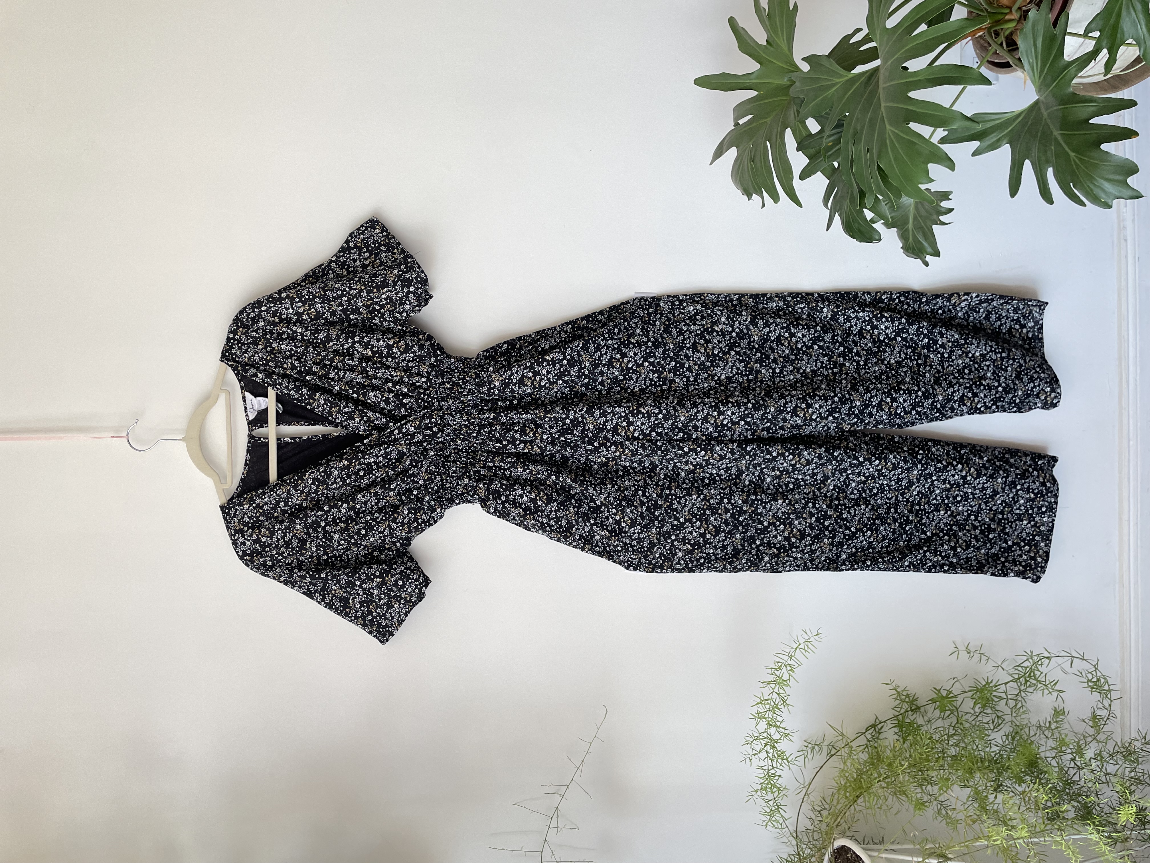 Enterito floral. Talla: M 1